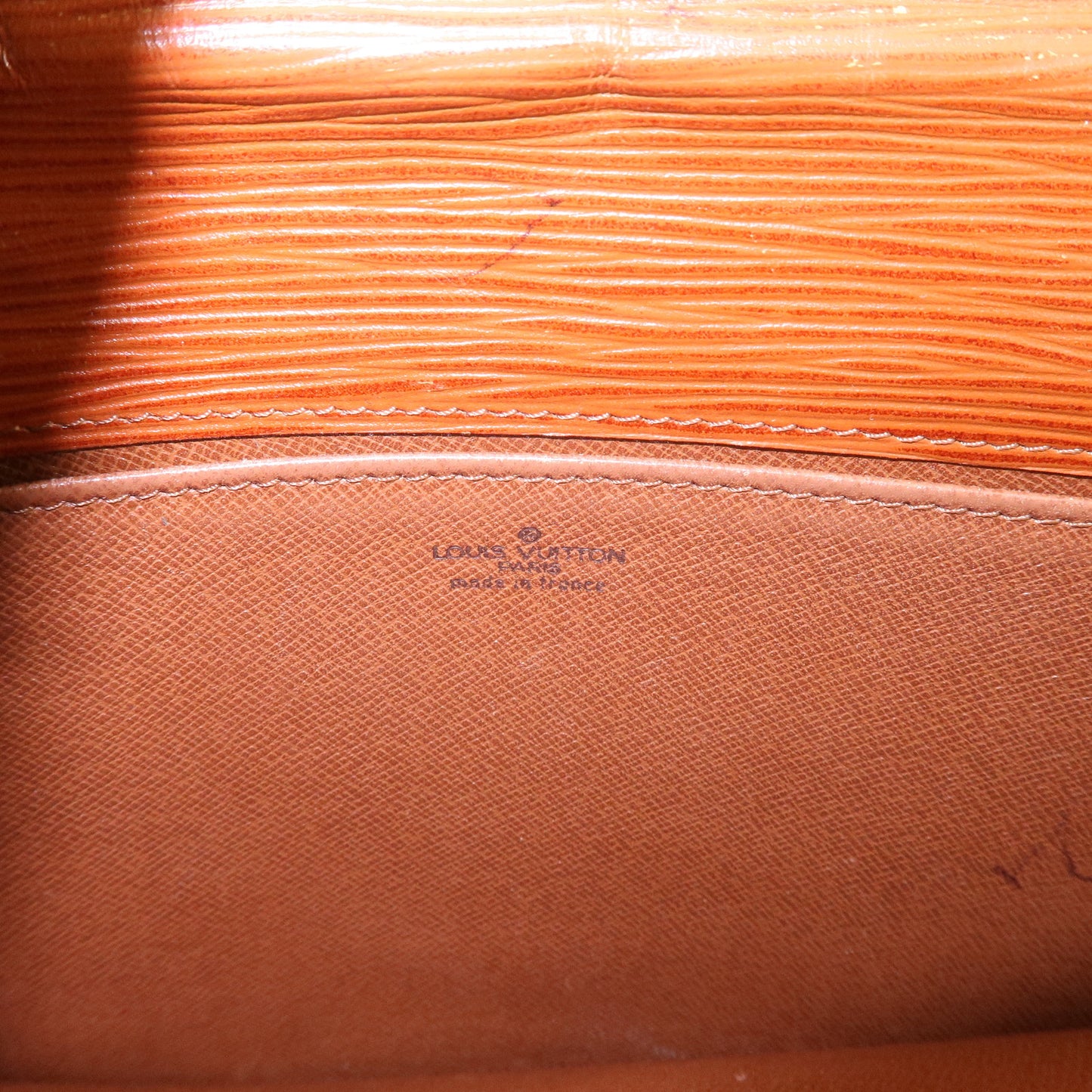 Louis Vuitton Epi Iena 28 Clutch Bag Kenya Brown 881VI
