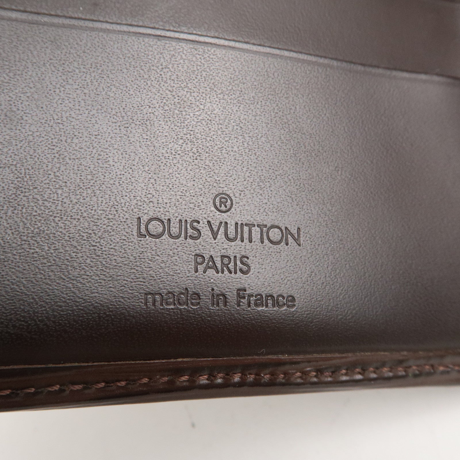 Louis Vuitton Louis Vuitton Porte-monnaie billets cartes credit Gray