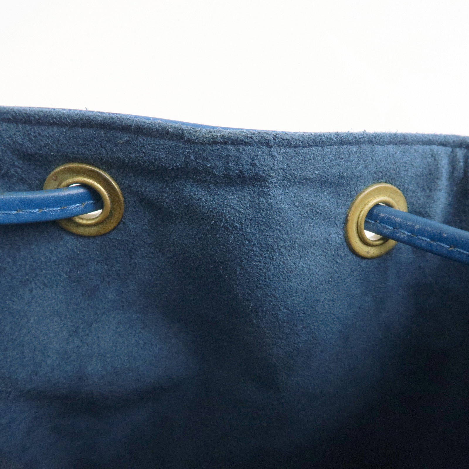 Louis Vuitton Petite Noe Epi Toledo Blue – Timeless Vintage Company