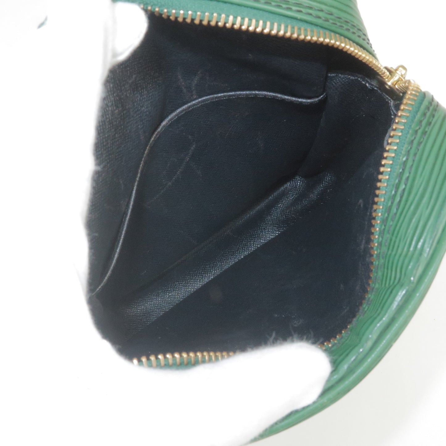 Louis Vuitton Epi Danube Shoulder Bag Borneo Green M45634