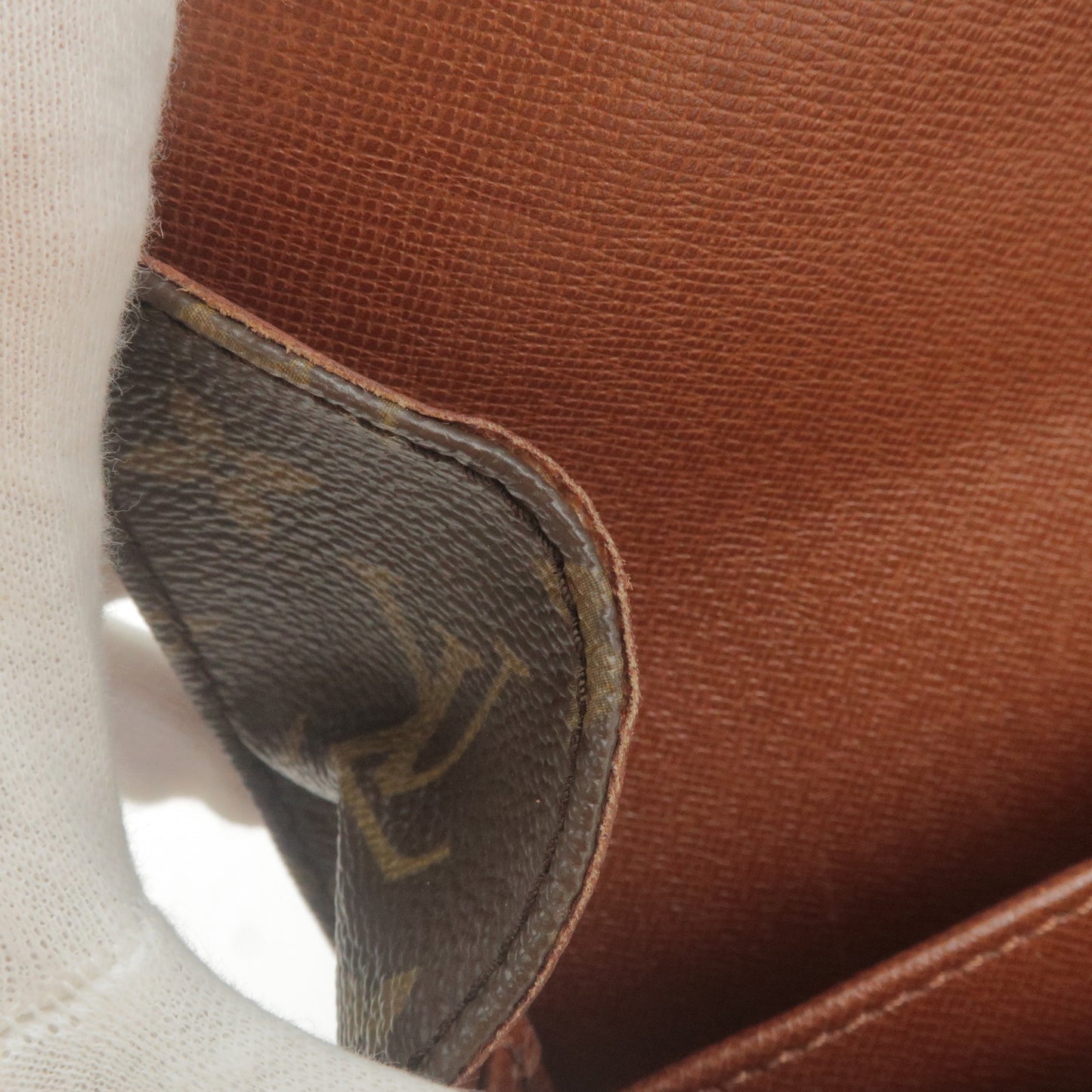 Louis Vuitton Monogram Cartouchiere 22 Shoulder Bag M51253