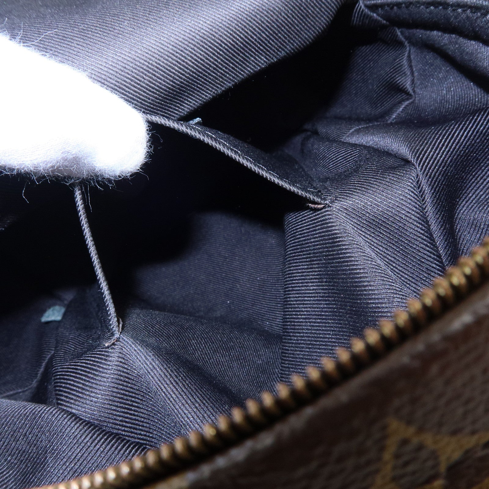 Túi xách LV nữ Louis Vuitton Palm Springs Mini M44873 chính hãng