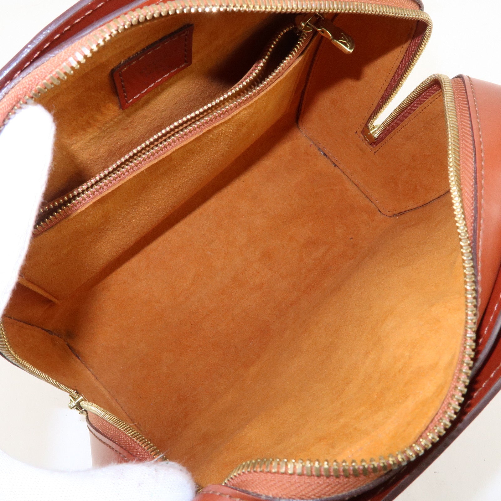 Louis Vuitton Montana Handbag 322915