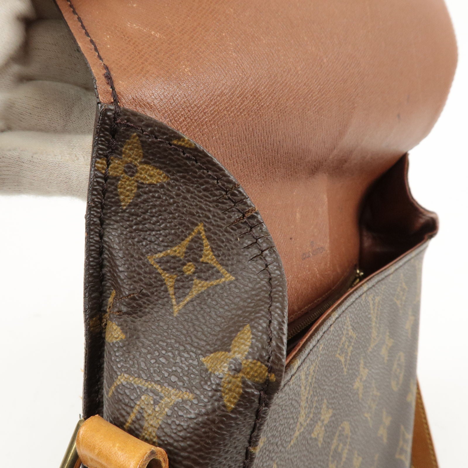 Louis Vuitton Monogram Canvas SAINT CLOUD Shoulder Bag