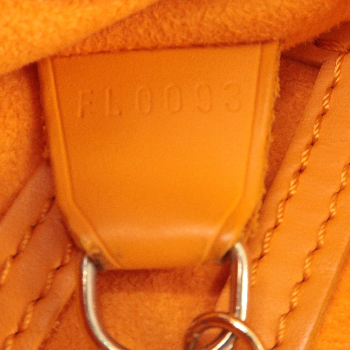 Louis Vuitton Epi Petit Bucket Shoulder Bag Mandarin M5899H
