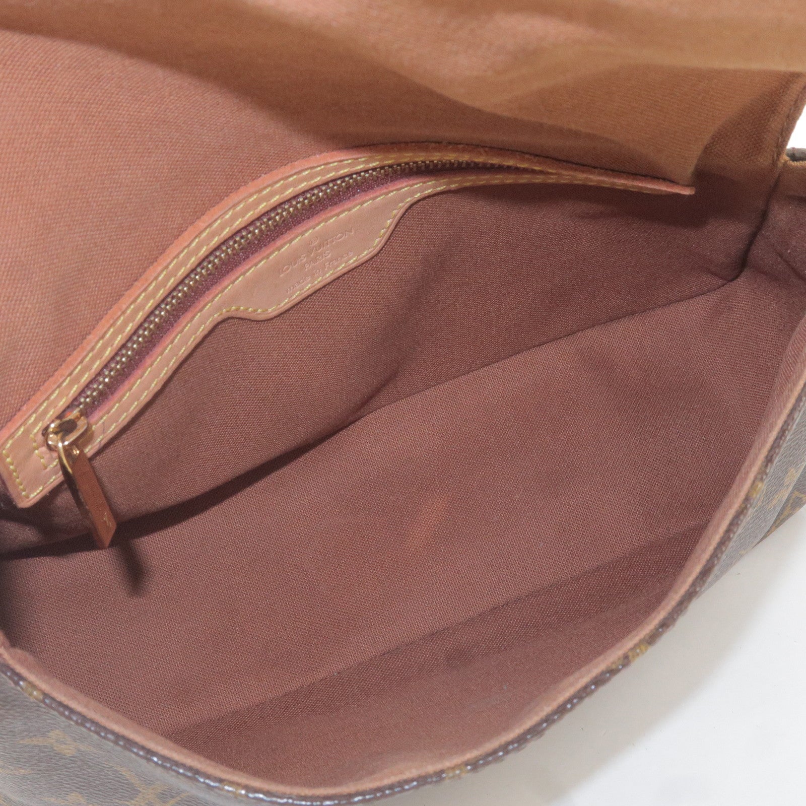 Louis Vuitton Motard handbag in anthracite grey leather - ep_vintage luxury  Store - Shoulder - Monogram - M51147 – dct - Louis - Bag - Looping - Mini -  Vuitton