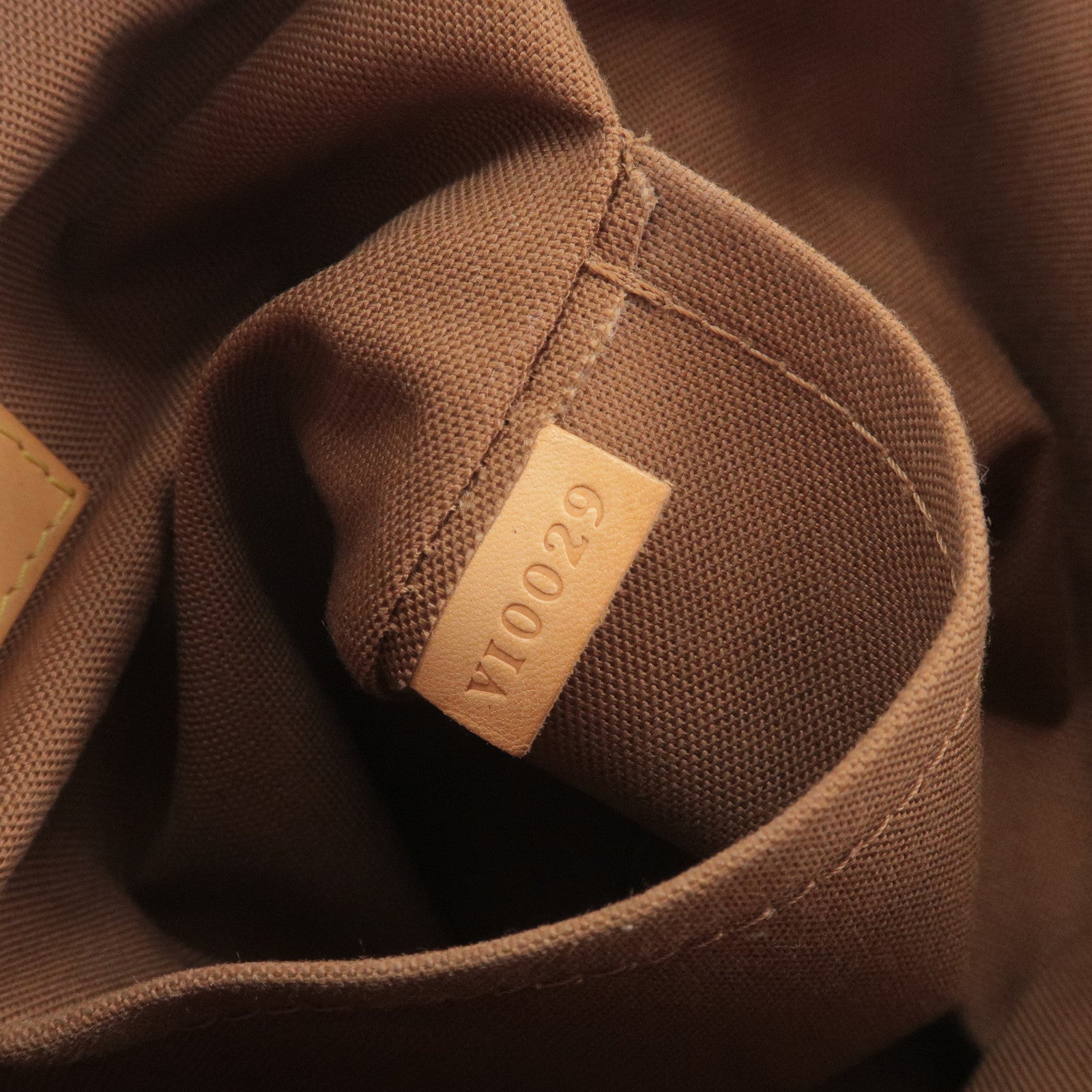 Louis Vuitton Odeon MM Bag – ZAK BAGS ©️