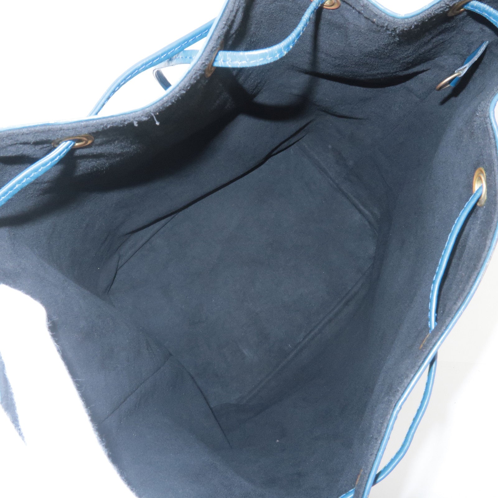 Louis-Vuitton-Epi-Noe-Shoulder-Bag-Toledo-Blue-M44005