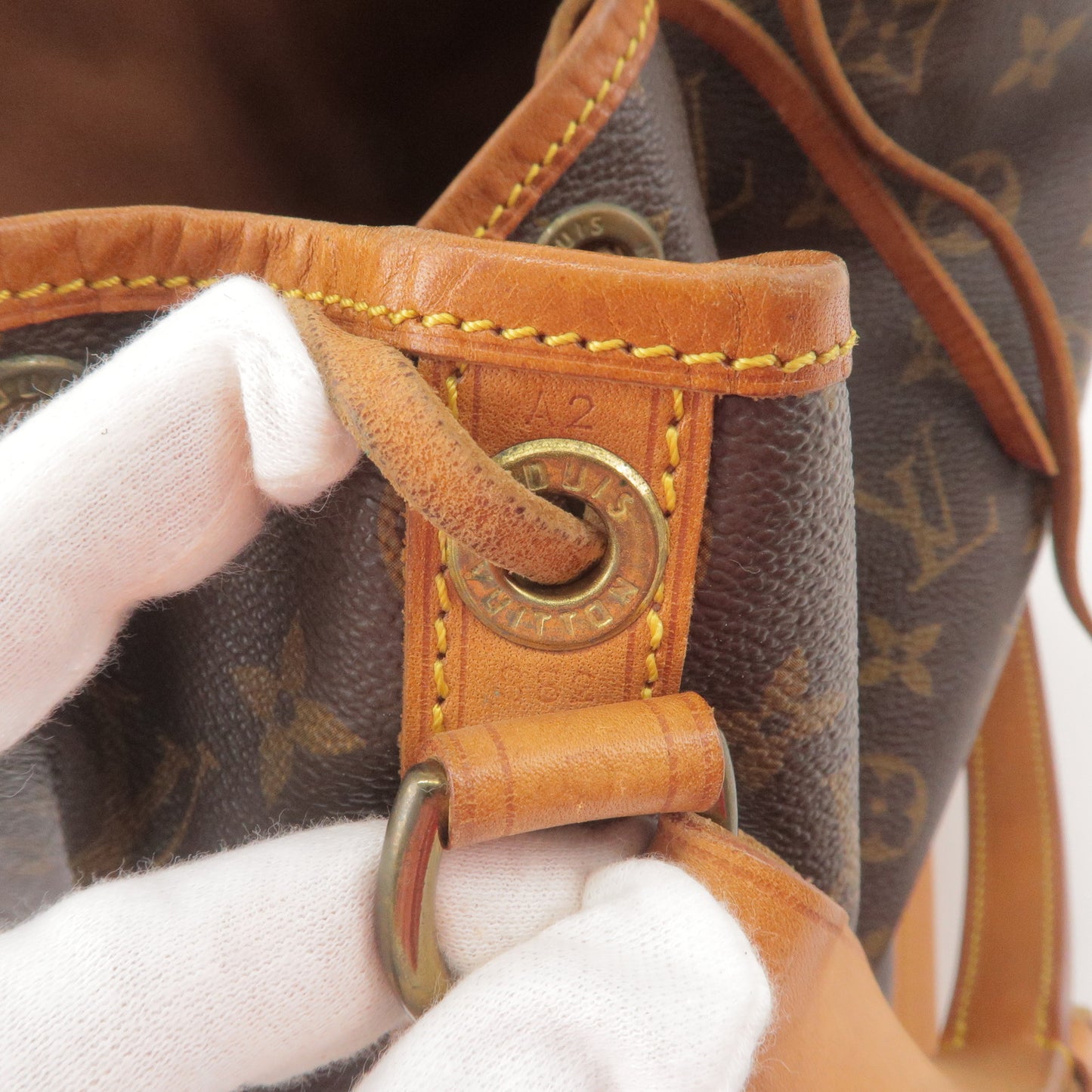 Vuitton - Shoulder - Hand - ep_vintage luxury Store - M42224 – dct