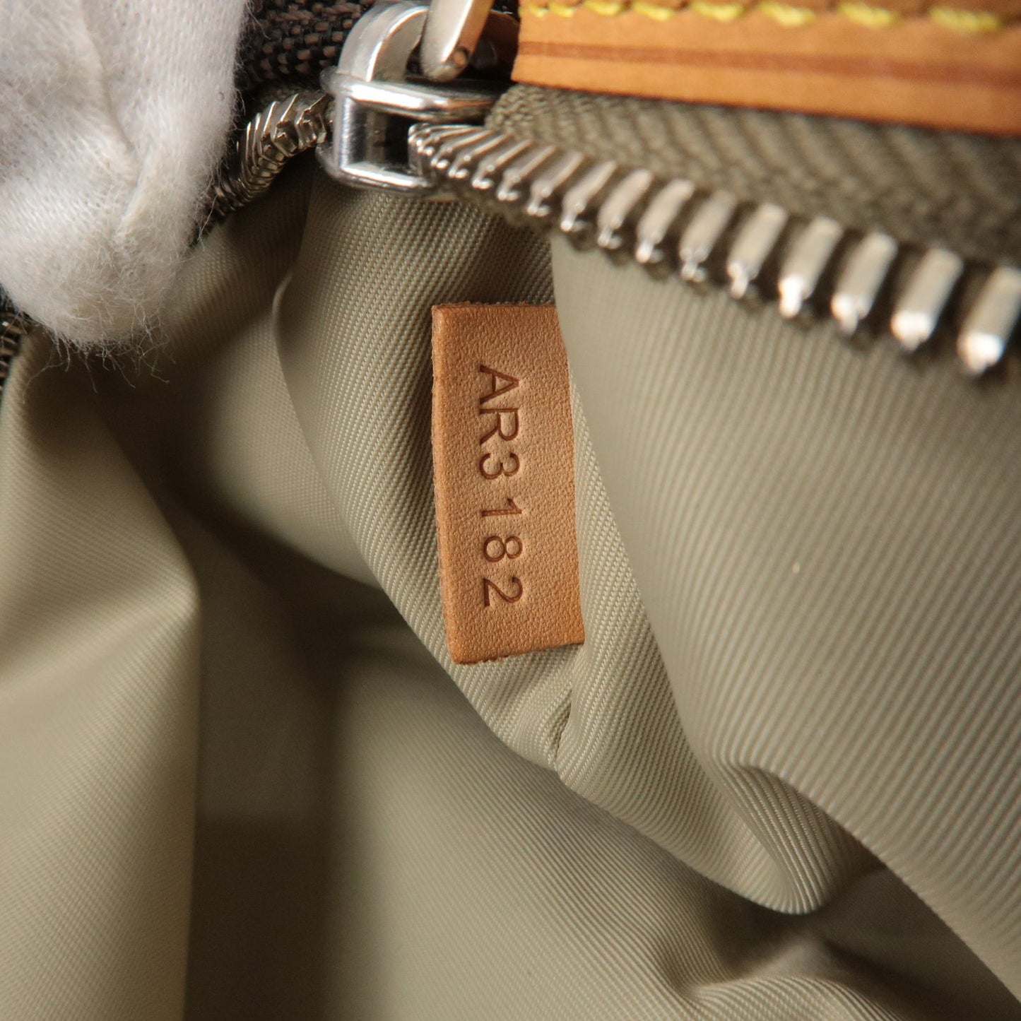 Louis-Vuitton-Damier-Geant-Acrobat-Waist-Bag-Terre-M93619 – dct-ep_vintage  luxury Store
