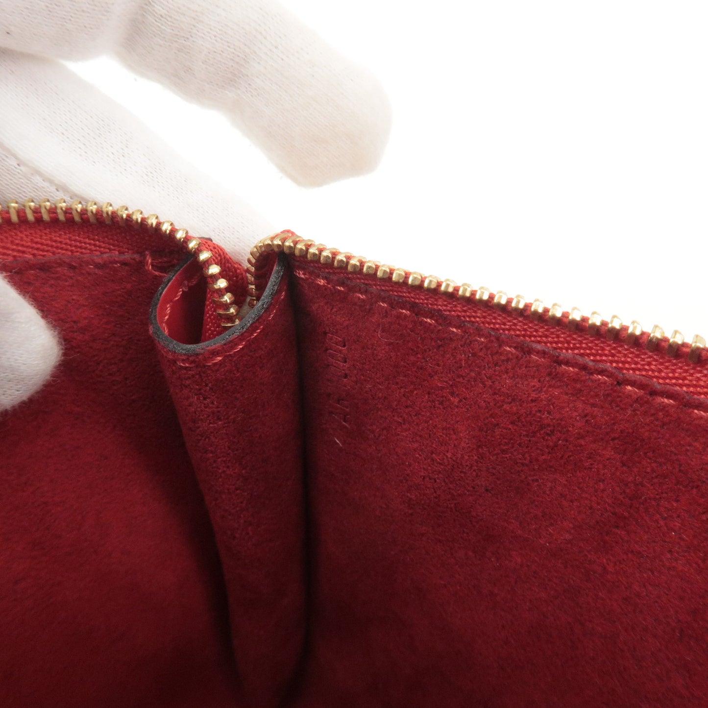 Louis Vuitton Epi Pochette Accessoires Pouch Castilian Red M52987