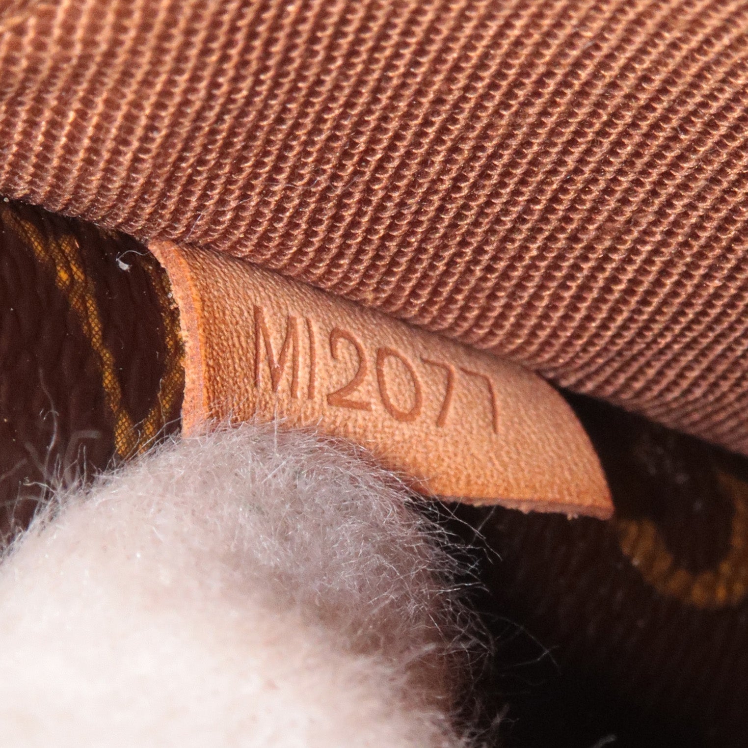 Louis-Vuitton-Monogram-Messenger-Bosphore-PM-Shoulder-M40106 – dct