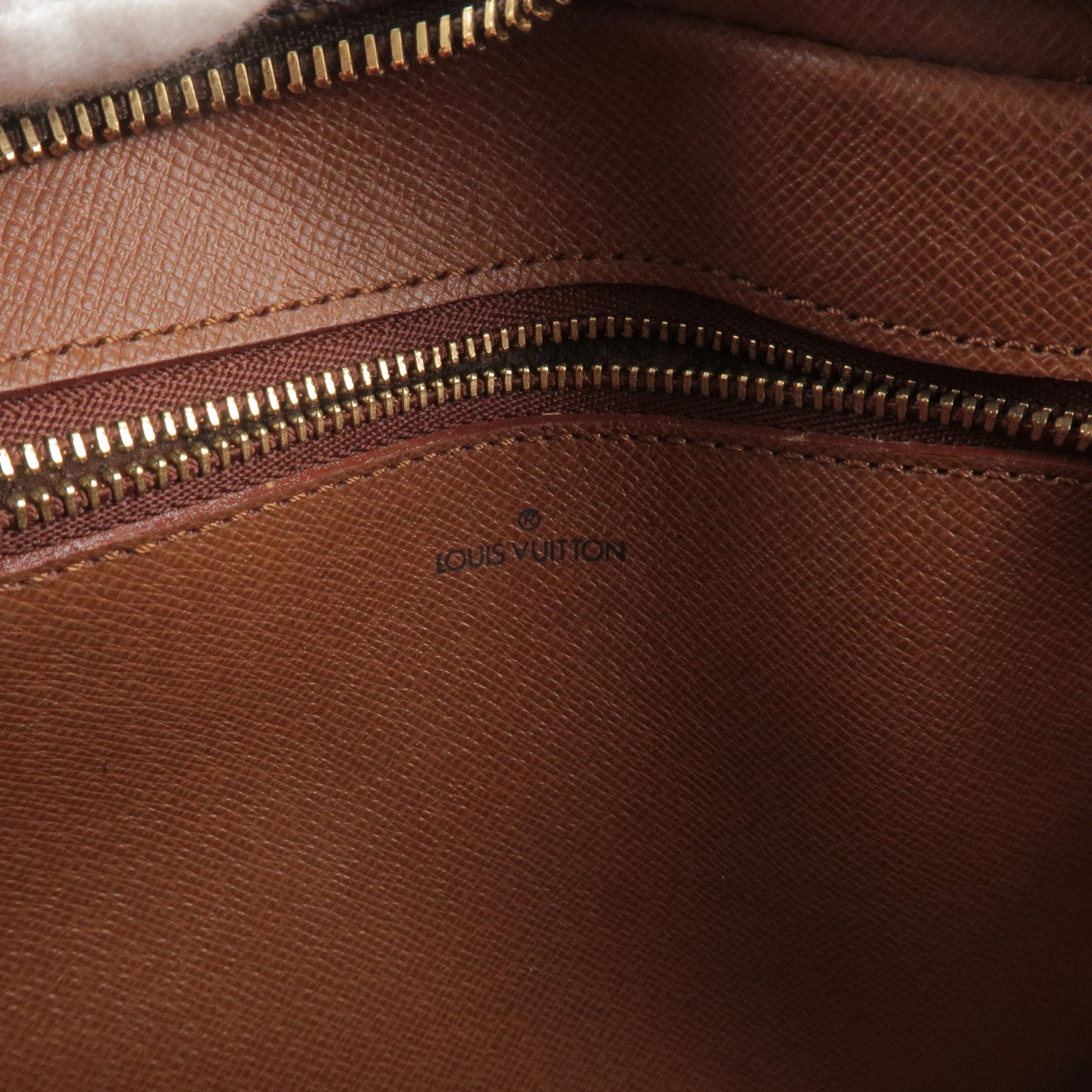 Louis Vuitton Black Jeune Fille MM Shoulder Bag – The Designer Boutique