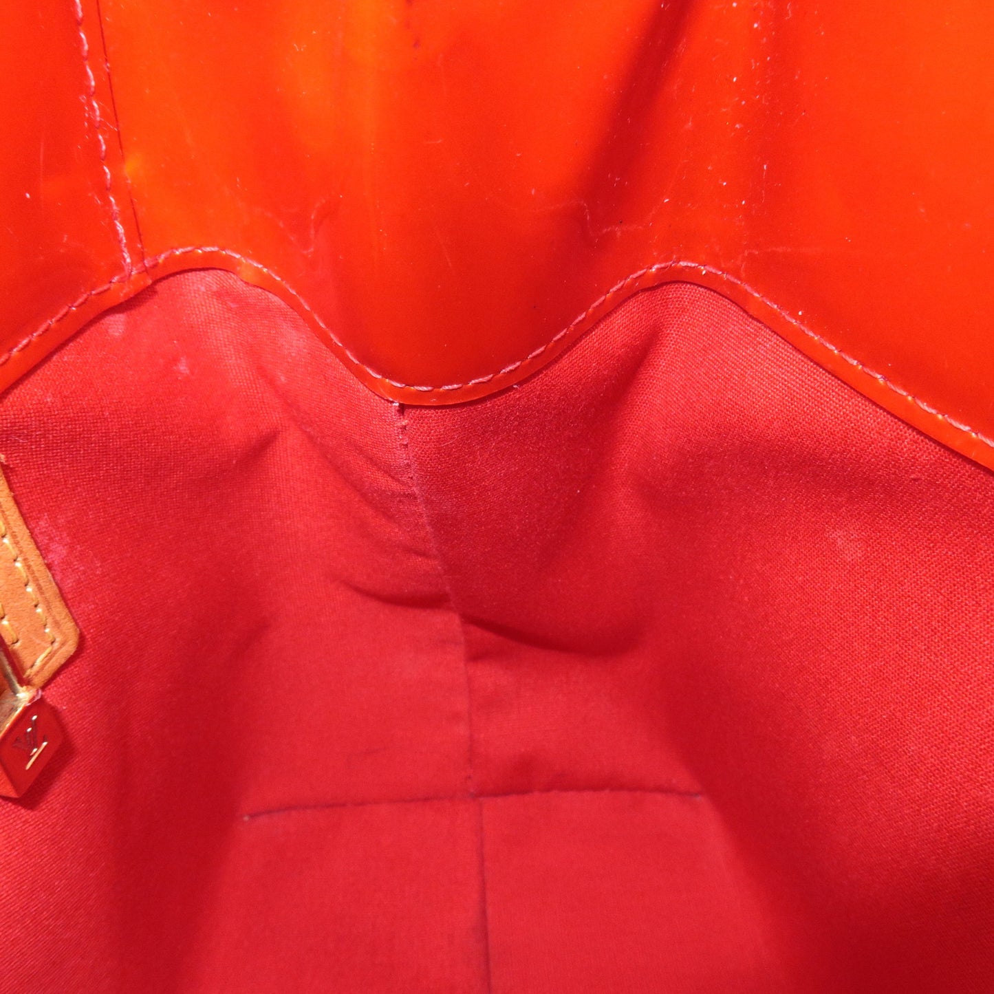 Louis Vuitton Monogram Vernis Lead PM Hand Bag Rouge M91990