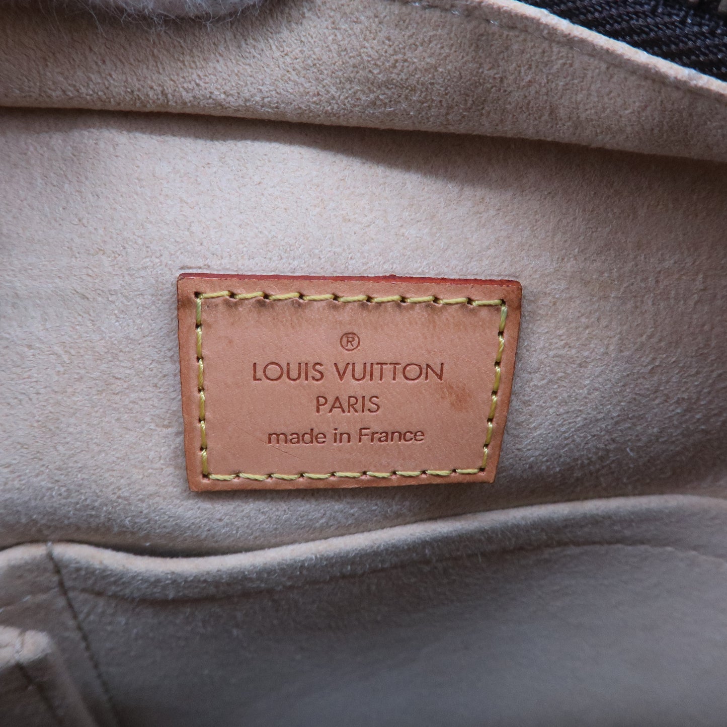 Louis Vuitton Monogram Hudson GM Shoulder Bag Brown M40045