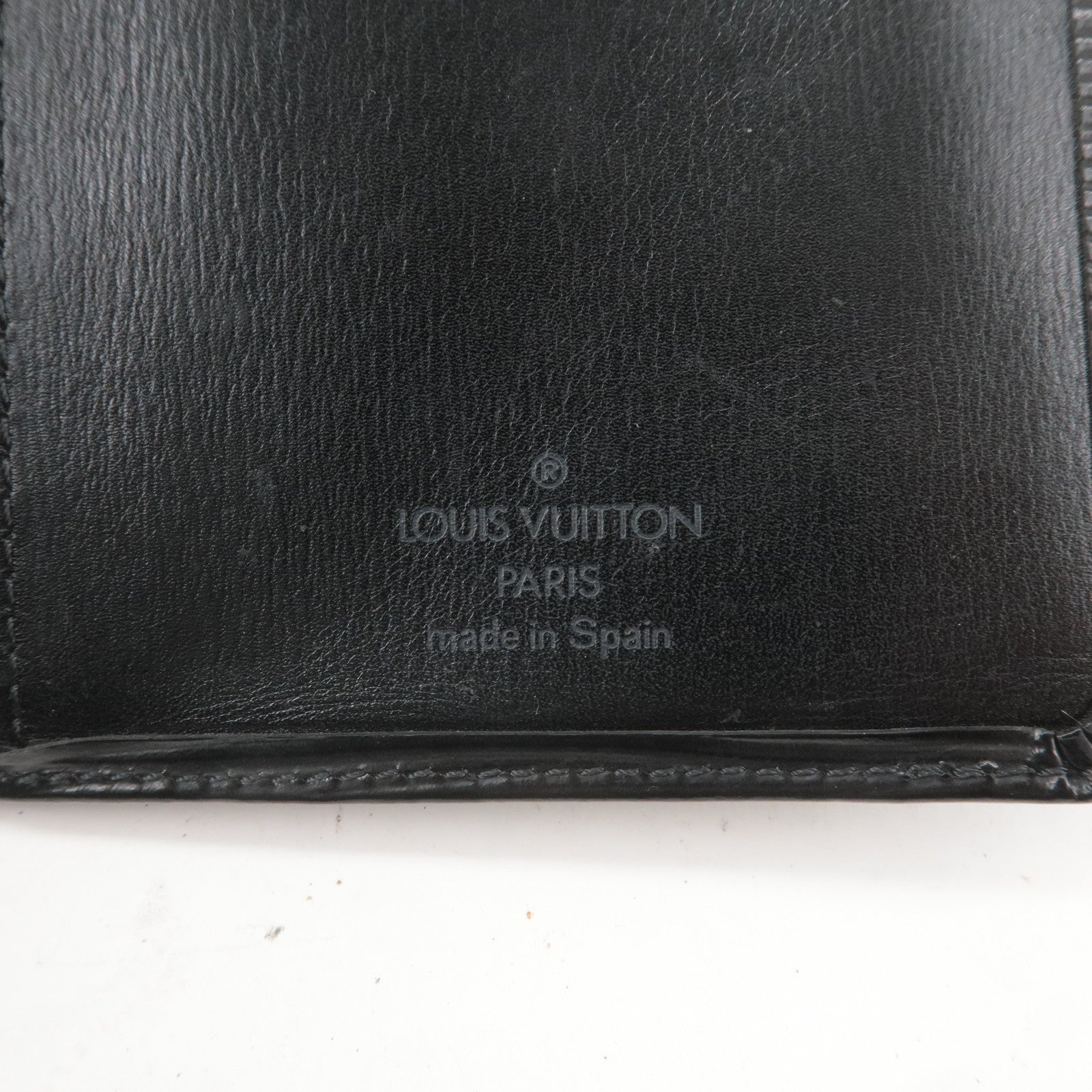 Louis Vuitton Leather Wallet - Neutrals Wallets, Accessories - LOU779873