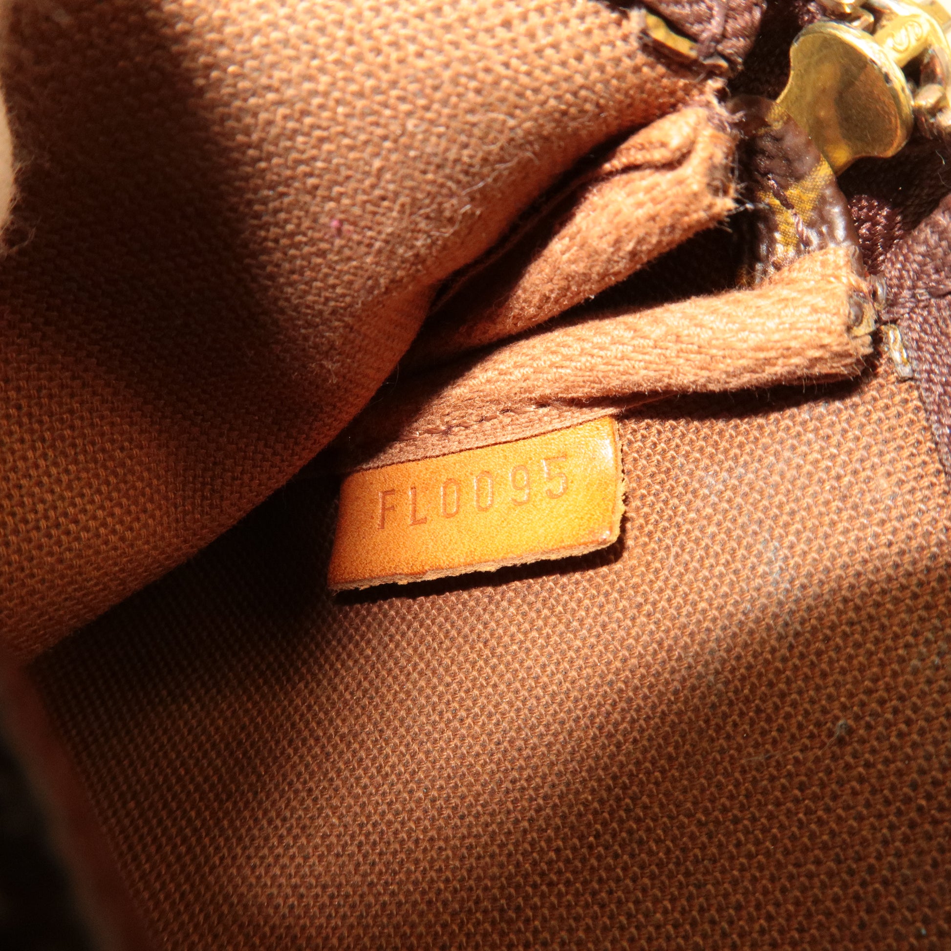 Louis Vuitton Mini Pochette Accessoires, Brown