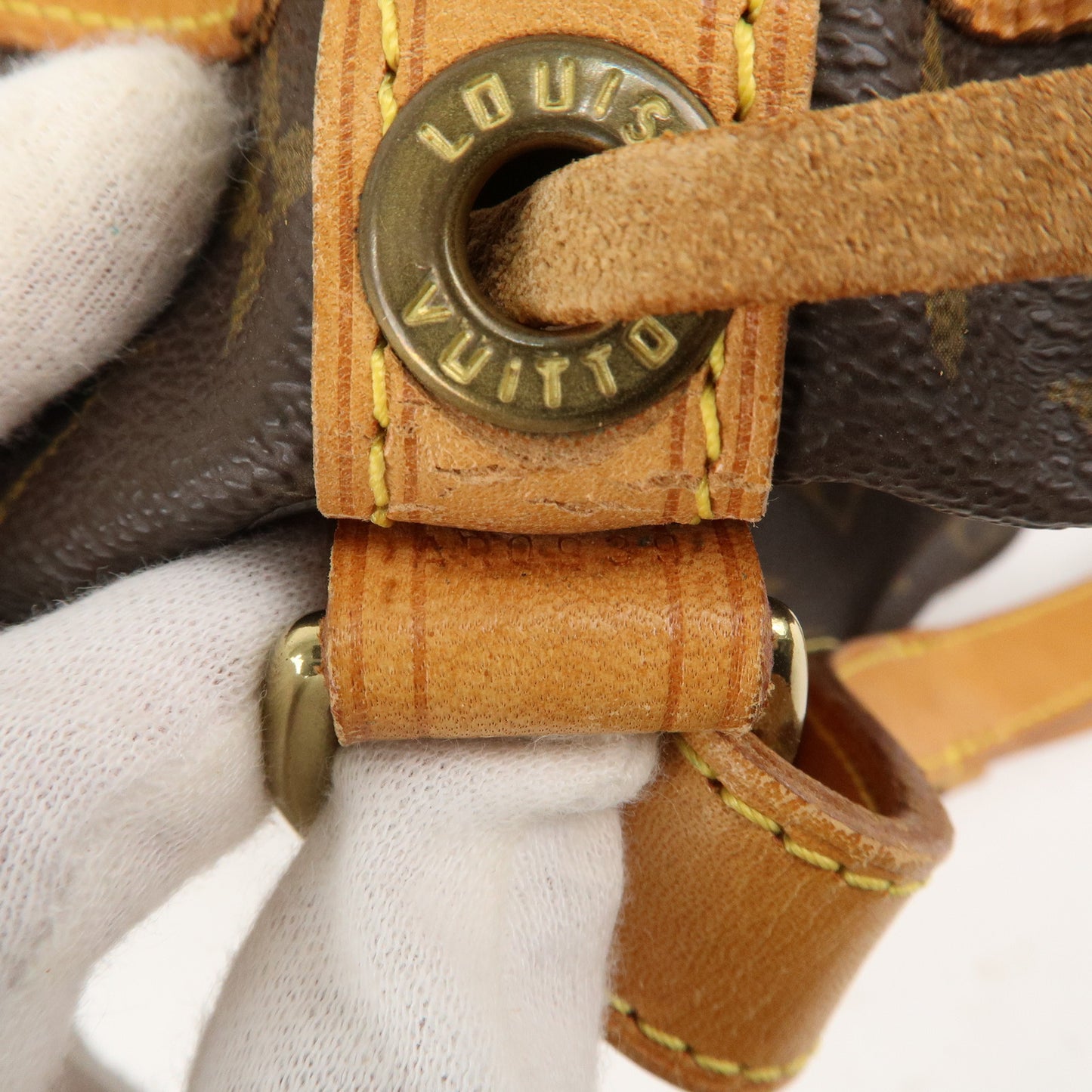 LOUIS VUITTON Petit Noe Drawstring Shoulder Bag Monogram Leather M42226  32JH046