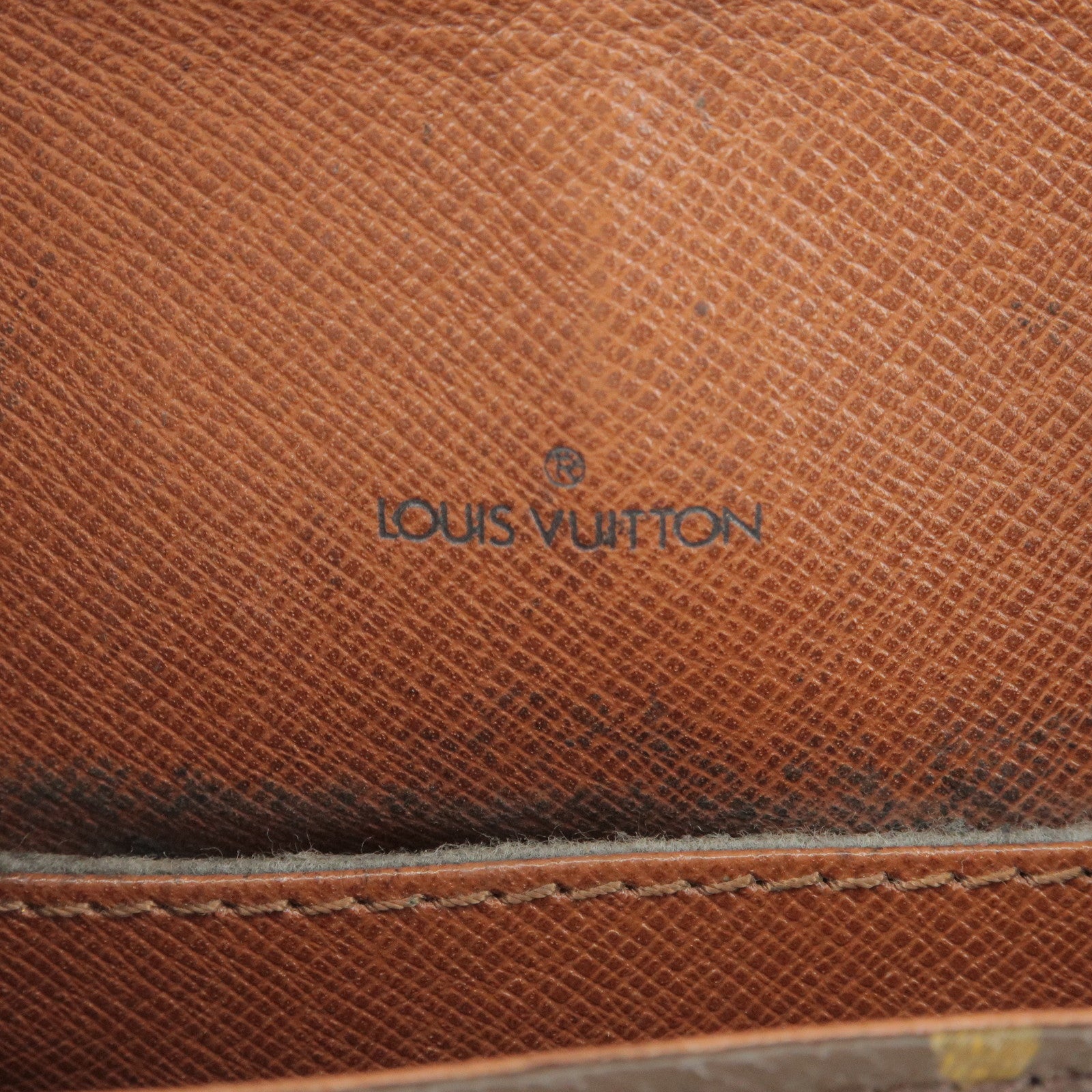 LOUIS VUITTON Monogram Saint Cloud PM Shoulder Bag Vintage M51244 LV Auth  ai544 Cloth ref.726008 - Joli Closet