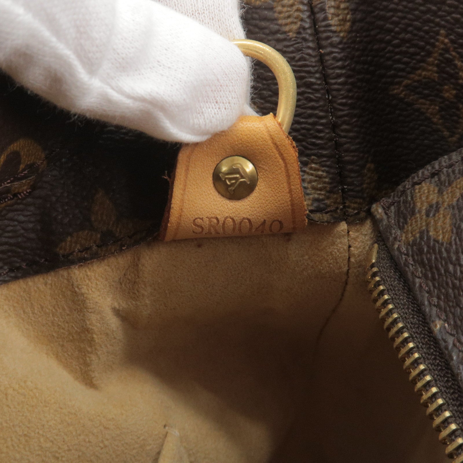 Retired Louis Vuitton Luco Tote - Review and What Fits Inside 