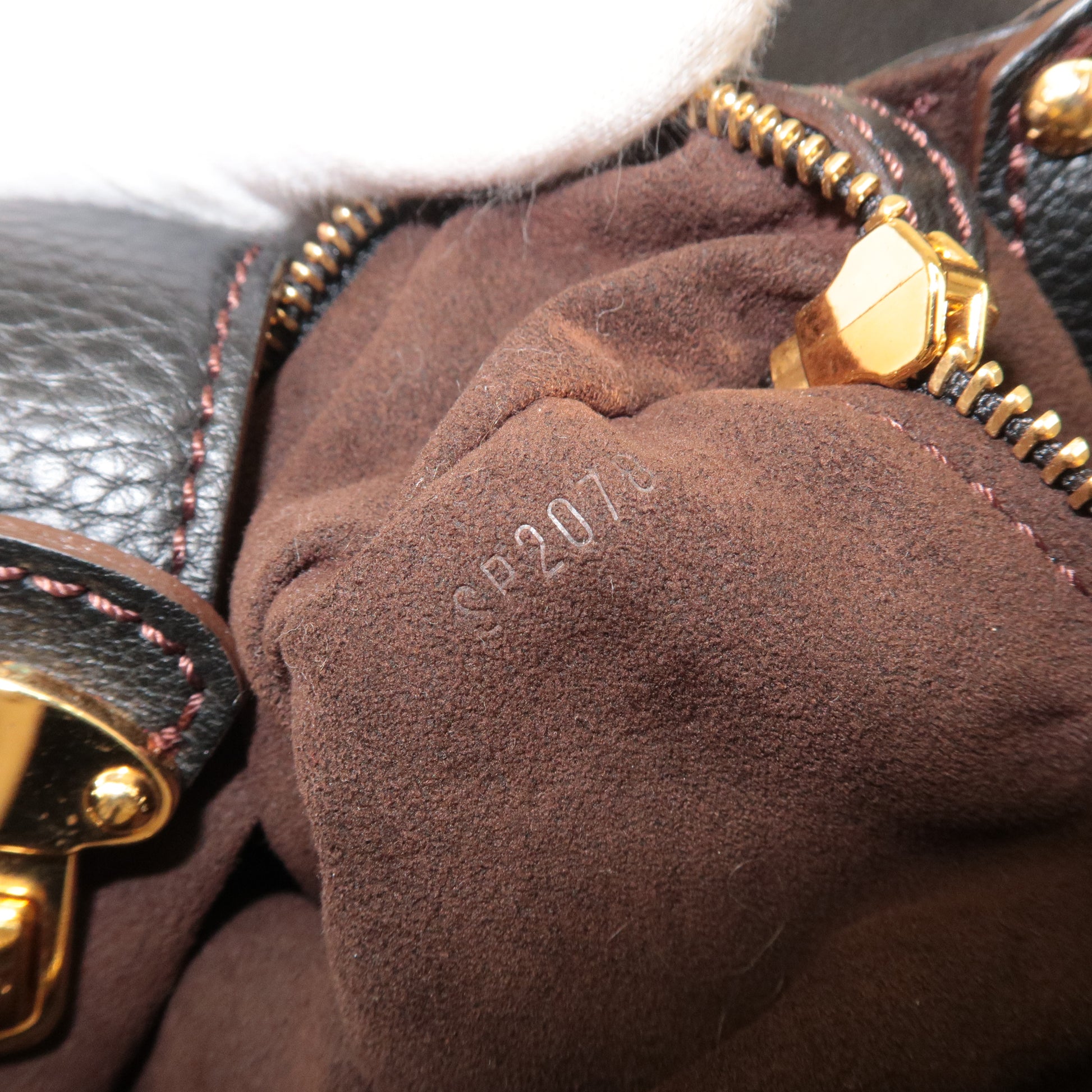 Vuitton Black Mahina Large Bag Preloved - Vintage Lux