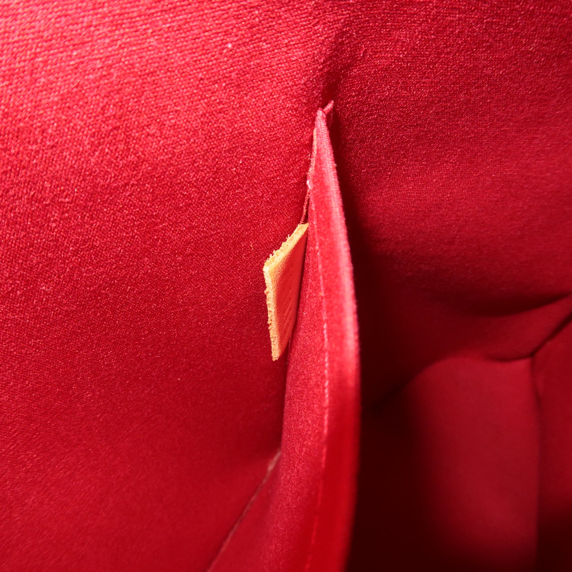 Louis Vuitton Brentwood Tote Bag M91989 Monogram Vernis Pomme d'Amour Red  FL4038 Women's