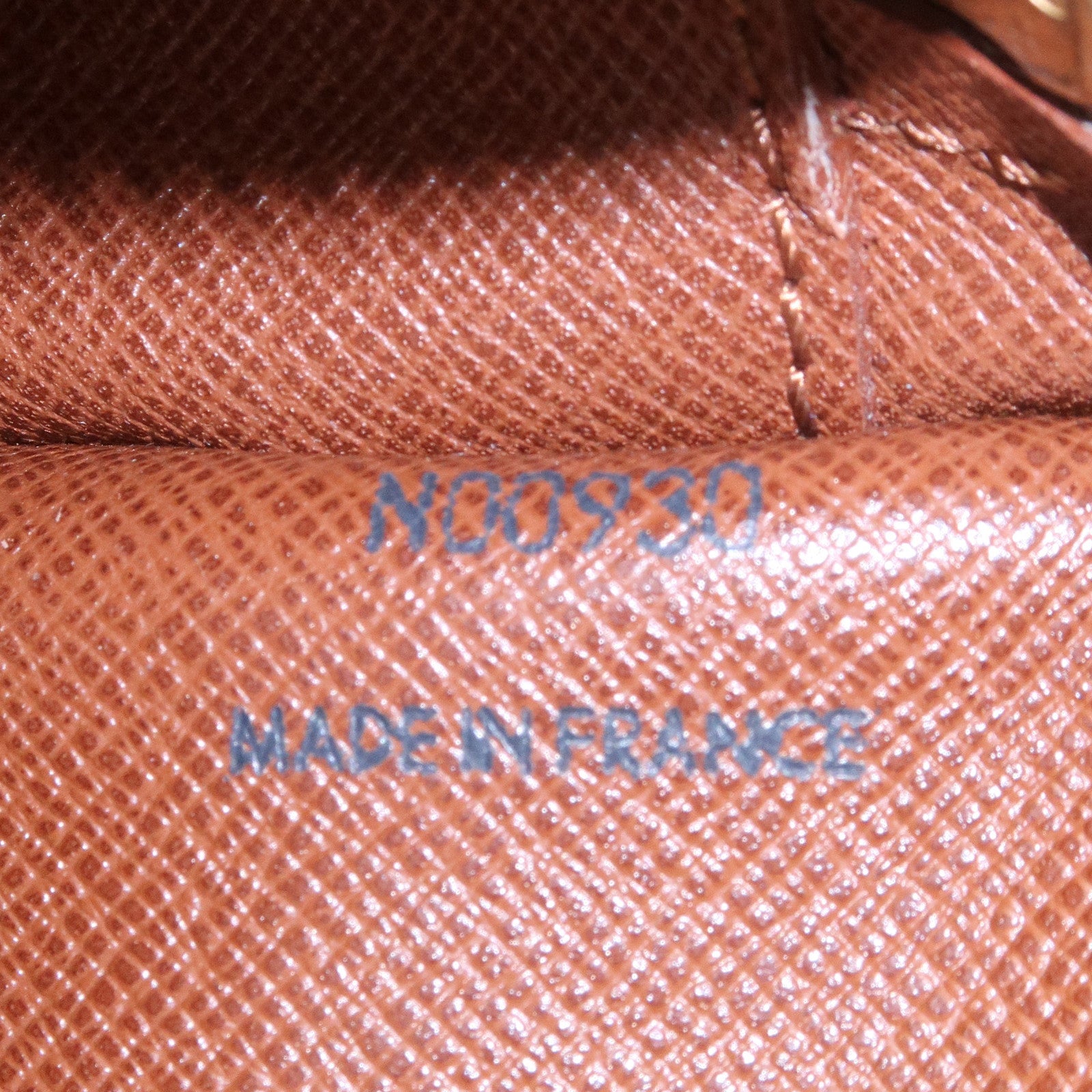 LOUIS VUITTONI Saint Germain 28 Shoulder Bag Monogram Leather BN M51207  70SG653