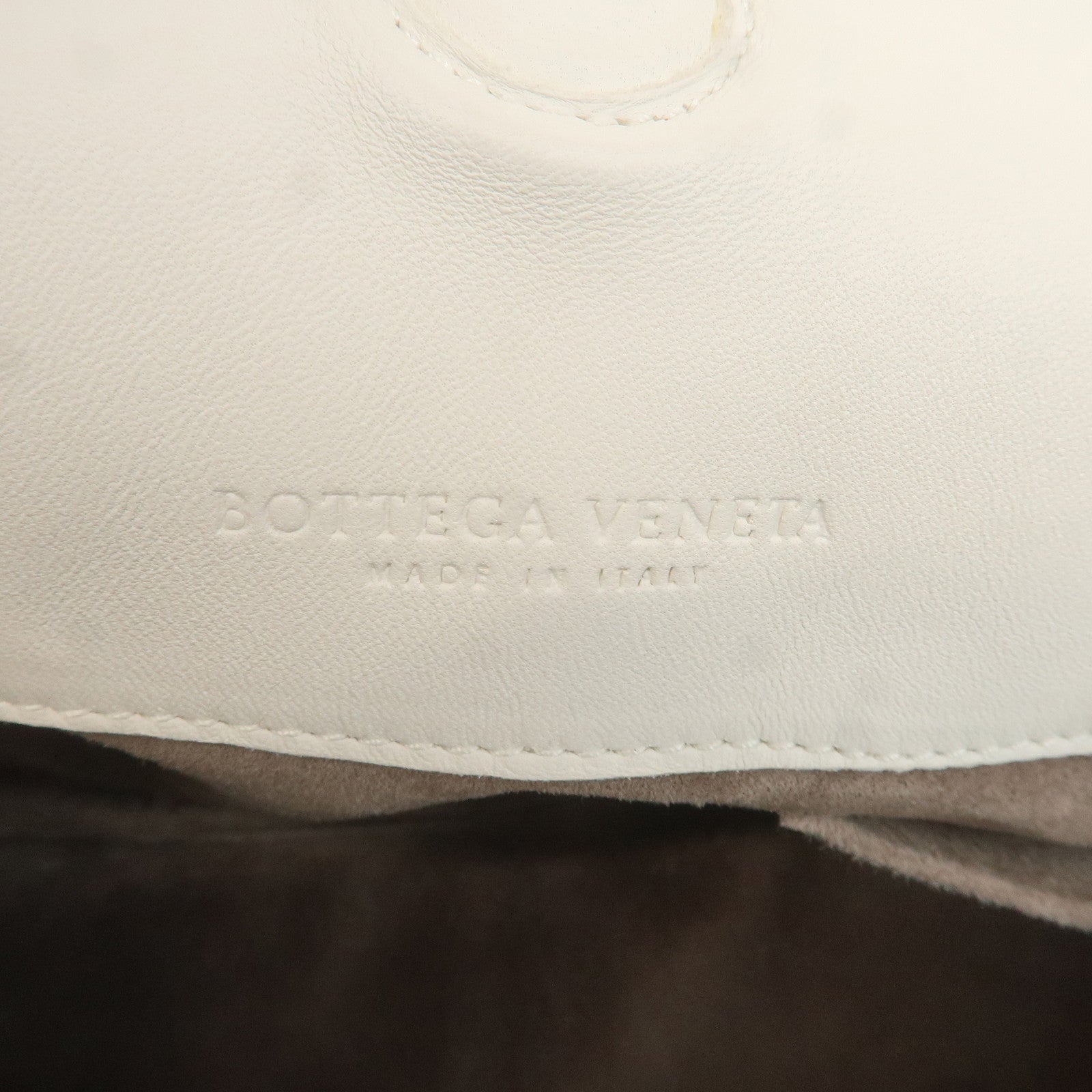 BOTTEGA VENETA Intrecciato Leather Shoulder Bag White 125787