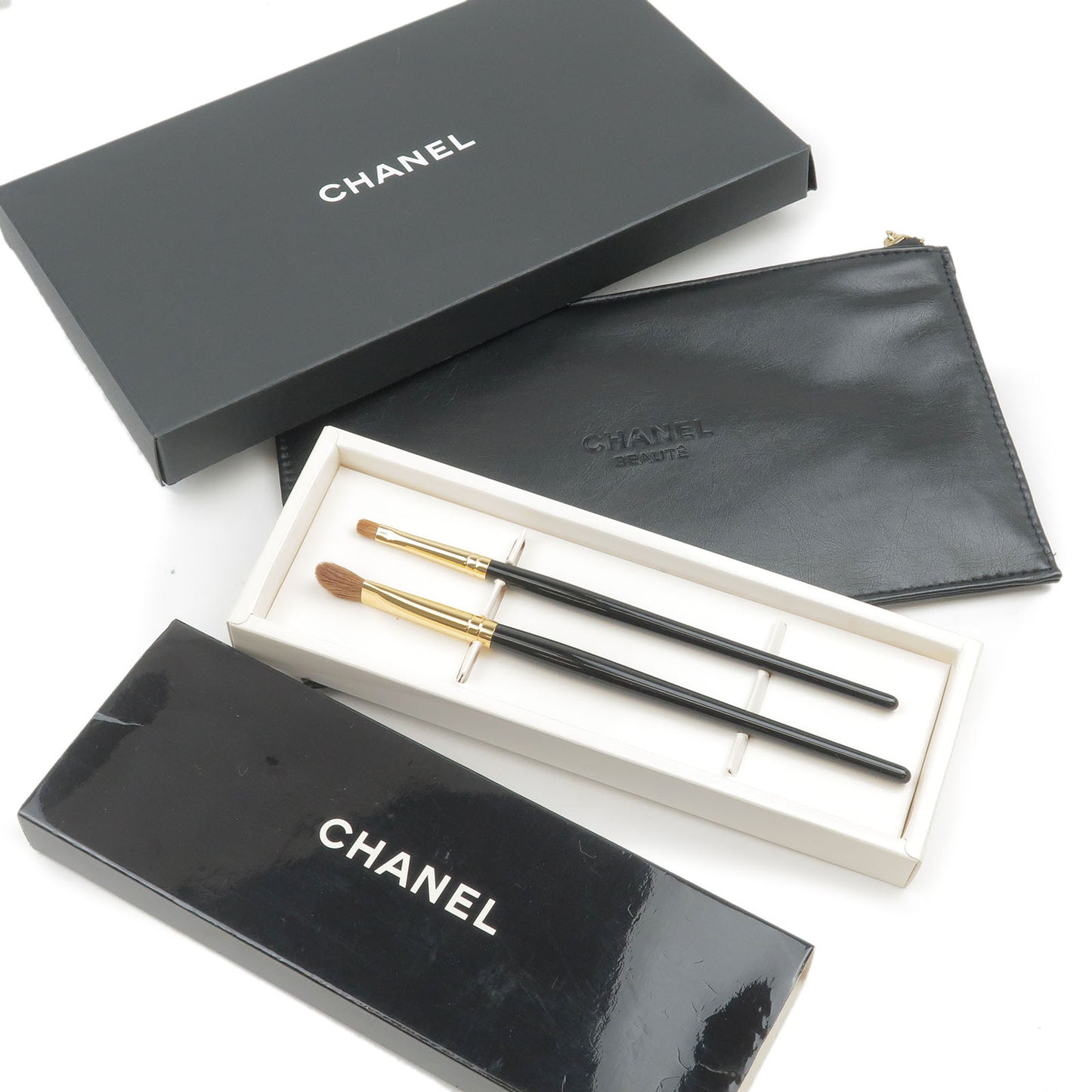 CHANEL Novelty Cosmetic Pouch and Set of 2 Makeup Brushes Black
