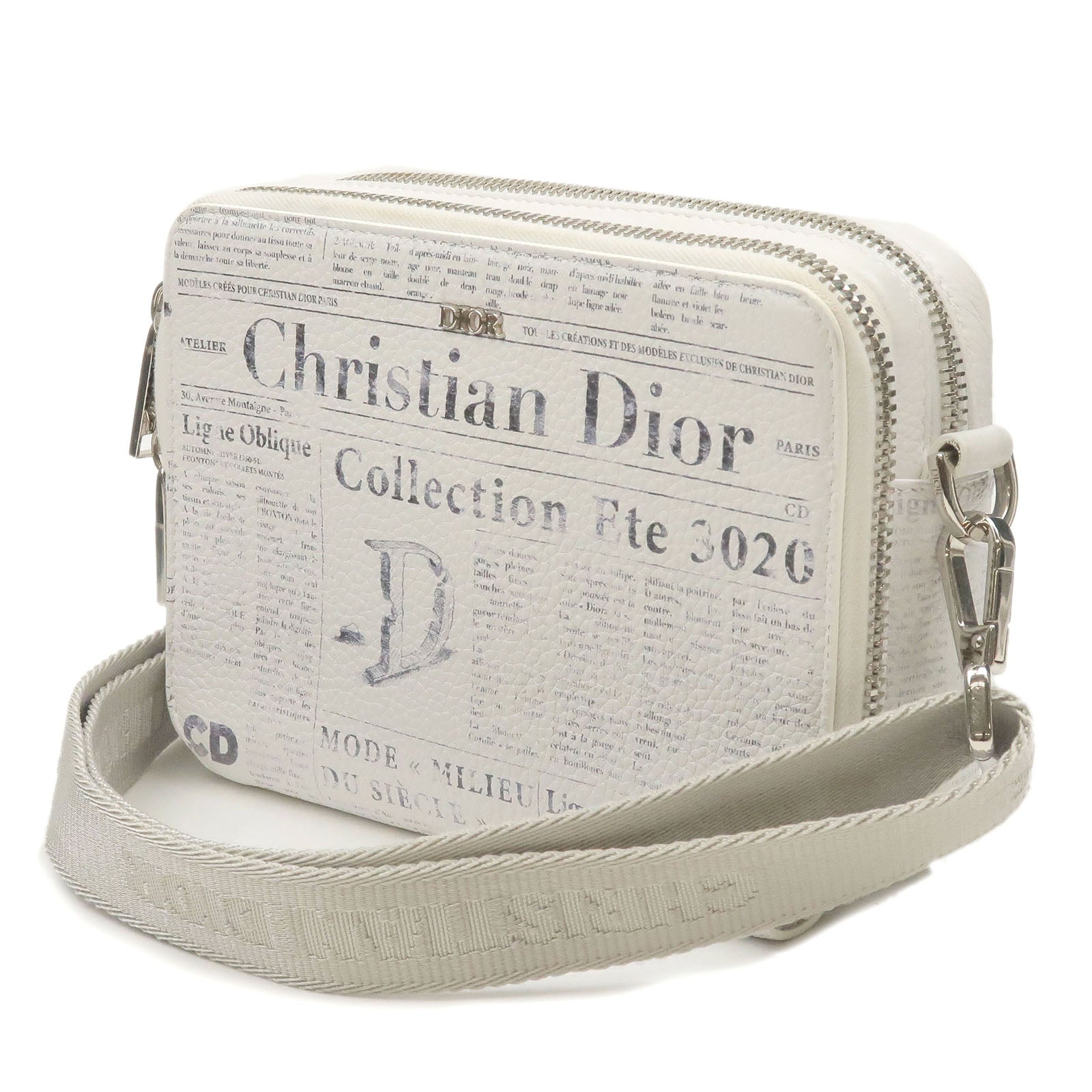🌟SOLD🌟AUTHENTIC🌟 Christian Dior Street chic bag