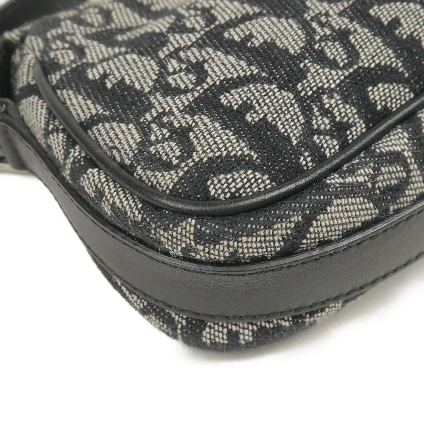 Christian Dior Trotter Shoulder Bag – THE M VNTG