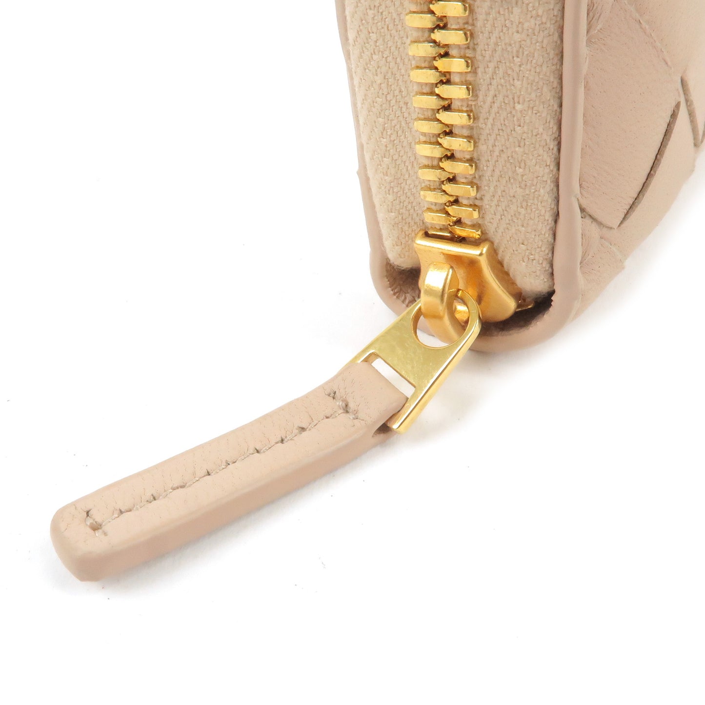 BOTTEGA VENETA Intrecciato Leather Round Zipper Long Wallet Beige