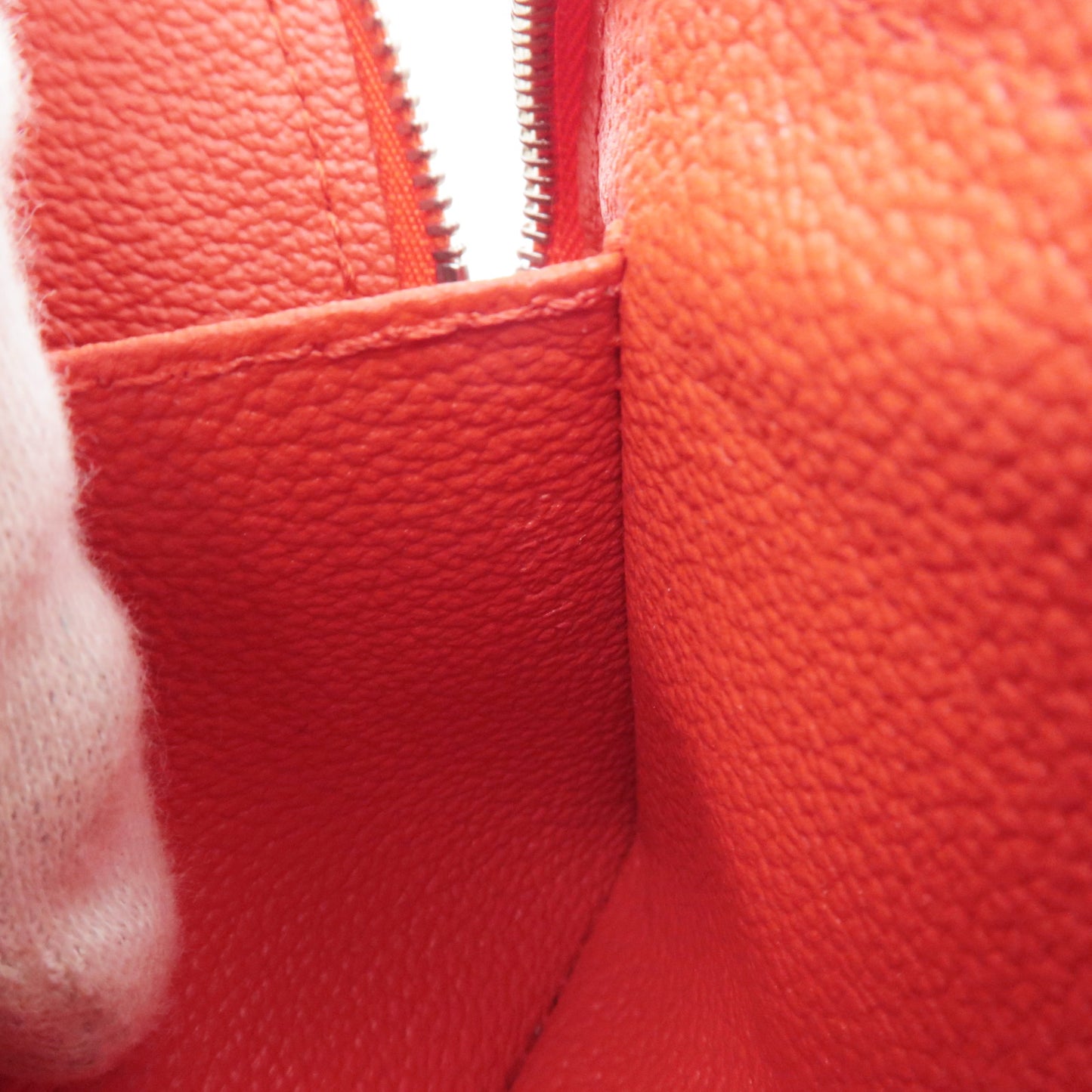 Louis Vuitton Pochette Cosmetic Coquelicot M41114 EPI Leather