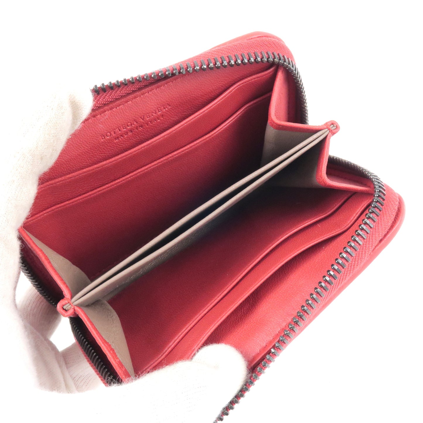 BOTTEGA VENETA Intrecciato Leather Round Zipper Coin Case Red