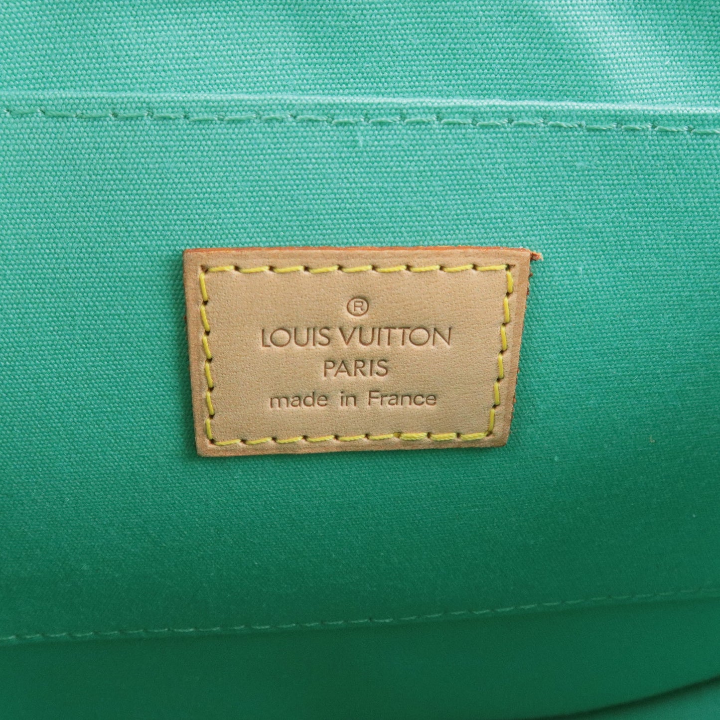 Louis Vuitton Monogram Vernis Biscayne Bay PM Shoulder Bag M91289