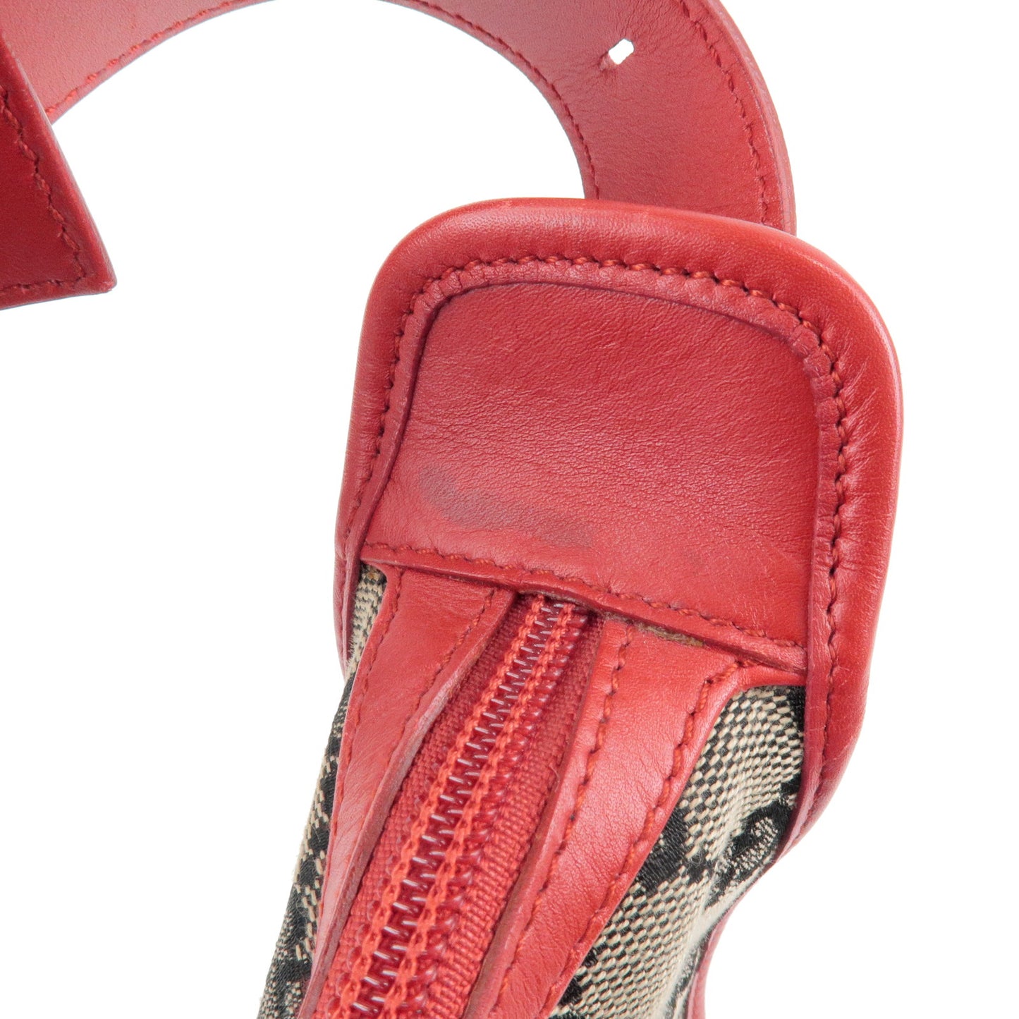 GUCCI GG Canvas Leather Shoulder Bag Beige Black Red 001.4205