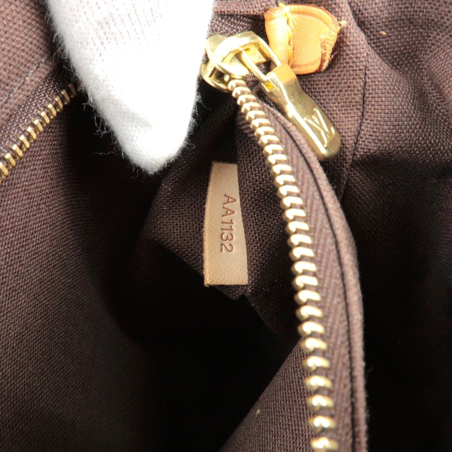 Louis Vuitton Monogram Shanti PM Shoulder Bag M40646