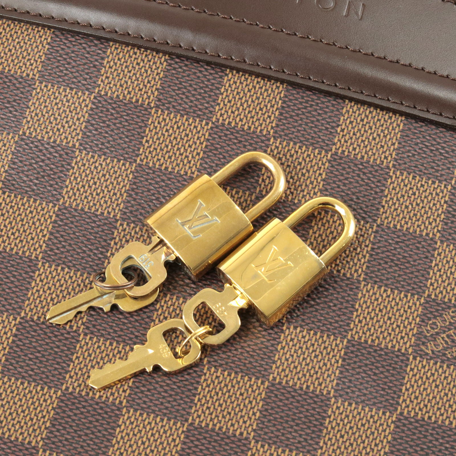 Louis Vuitton Damier Ebene Nolita GM Carry Luggage - Brown Luggage
