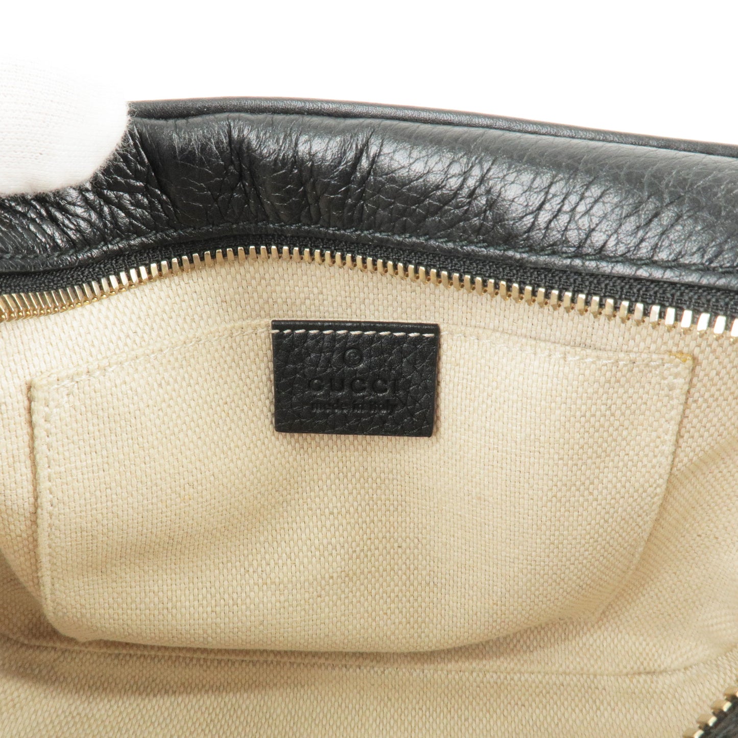 GUCCI SOHO Leather Small Disco Shoulder Bag Black 308364