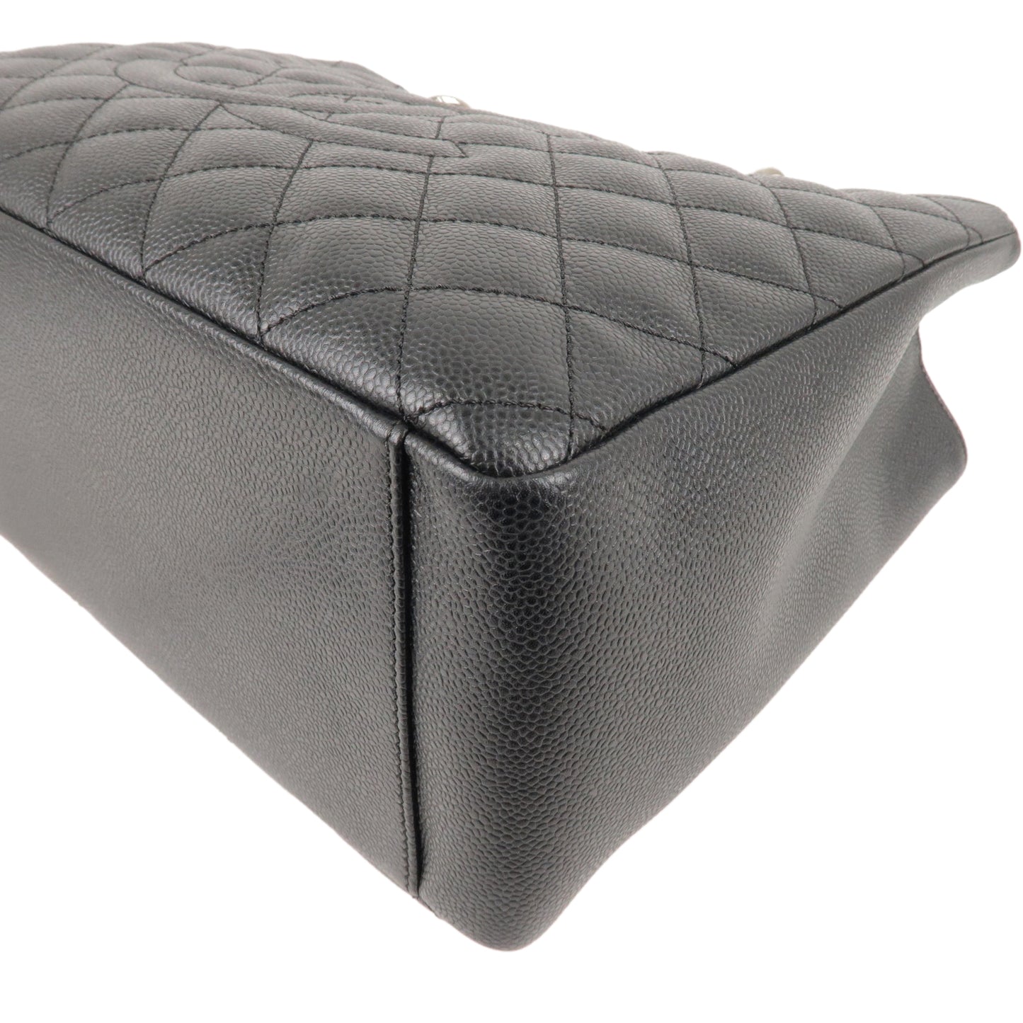 CHANEL Matelasse Caviar Skin GST Chain Tote Bag Black SHW A50995