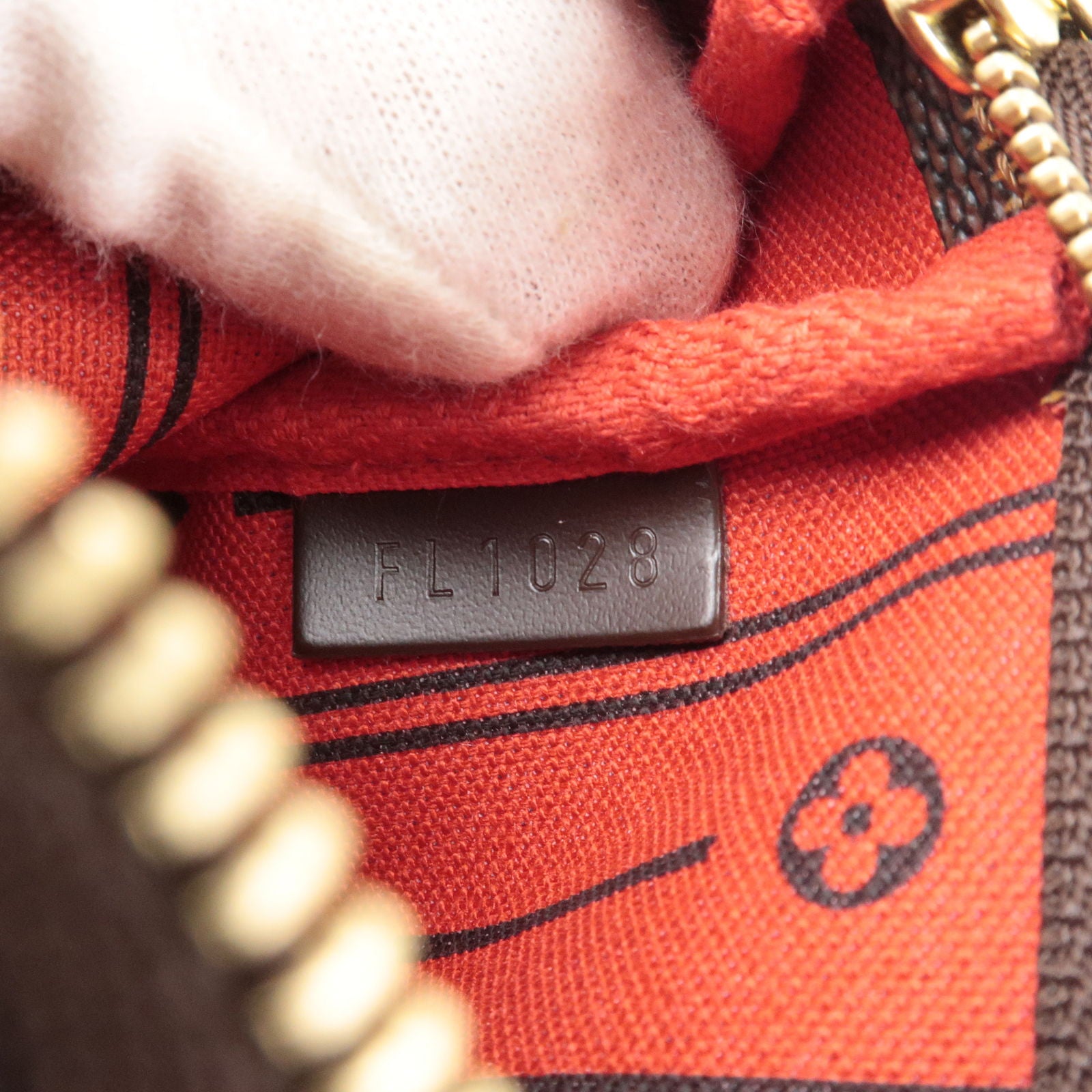 Louis Vuitton 2001 Pre-owned Mini Damier Ebene Tribeca Shoulder Bag - Brown