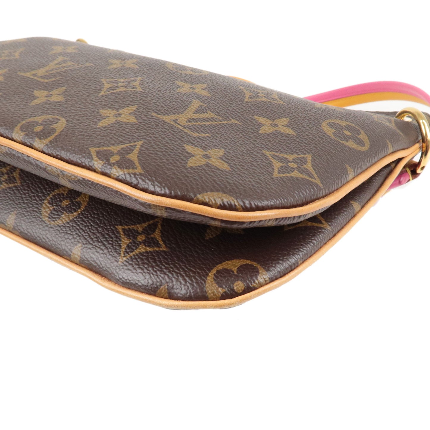 louis vuitton lorette (cross body bag .. lovin the pink and