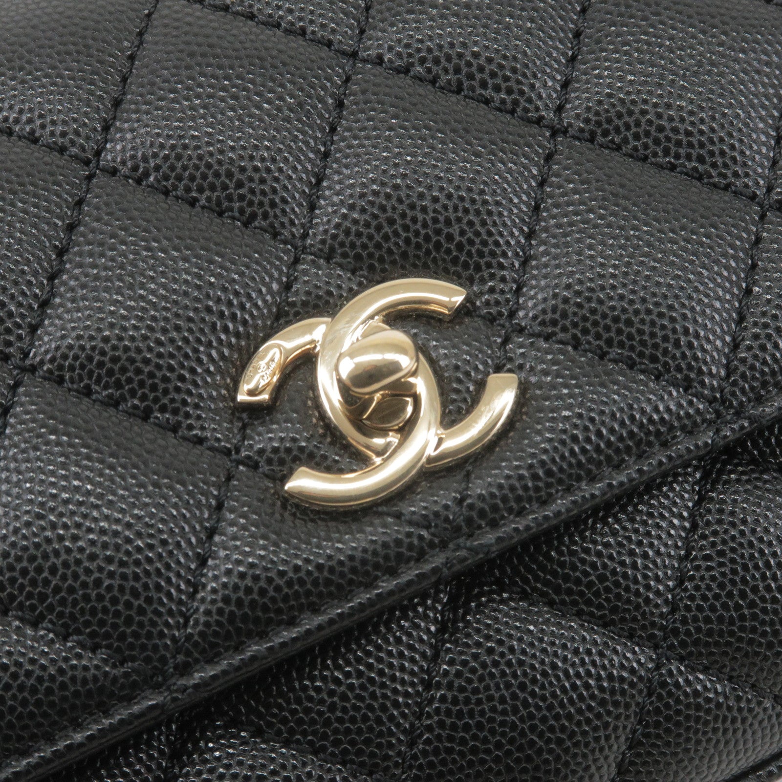 Cosmetic - Bag - CHANEL - Bag - Hand - Owned embellished globe earrings -  Black - A01998 – Chanel Pre - Bag - Chanel Gabrielle Wallet - Skin - Vanity  - Caviar