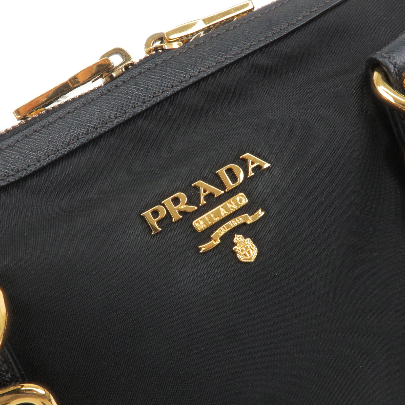 Prada shop armband pouch