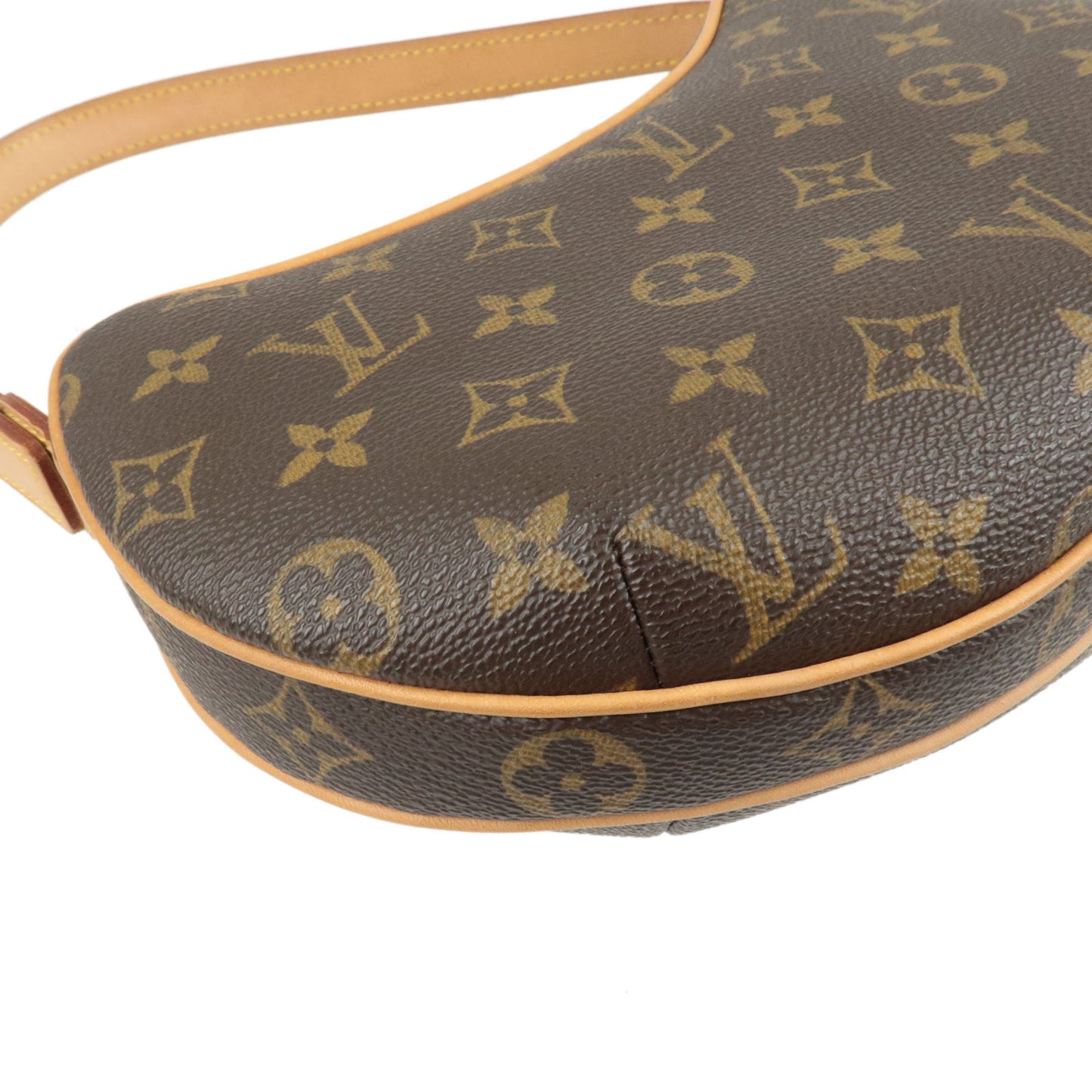 Louis Vuitton Monogram Pochette Croissant Shoulder Bag M51510
