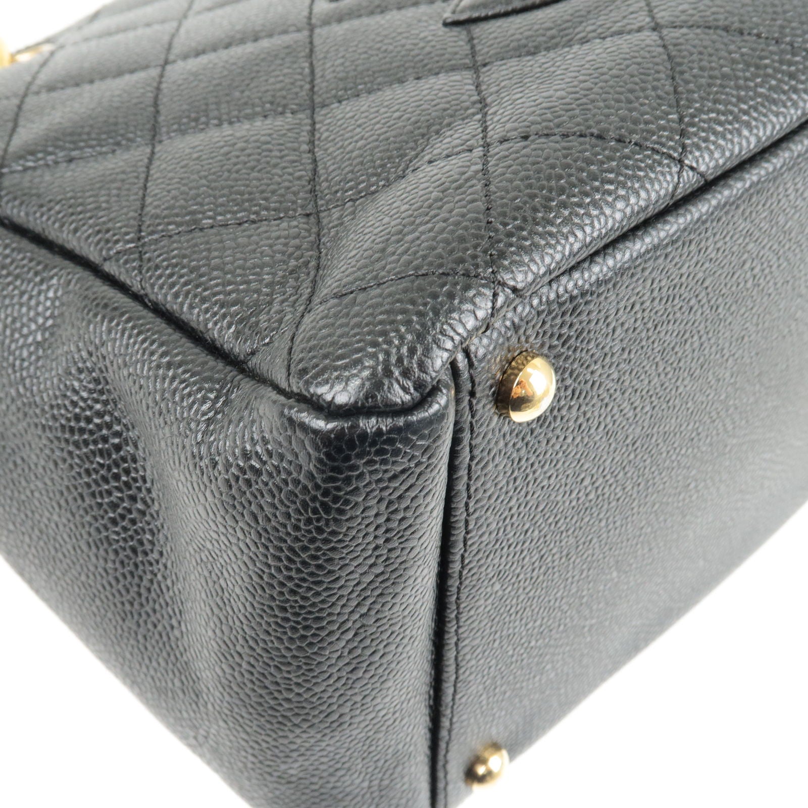 CHANEL Diana Matelasse Chain Shoulder Bag Caviar Skin Black