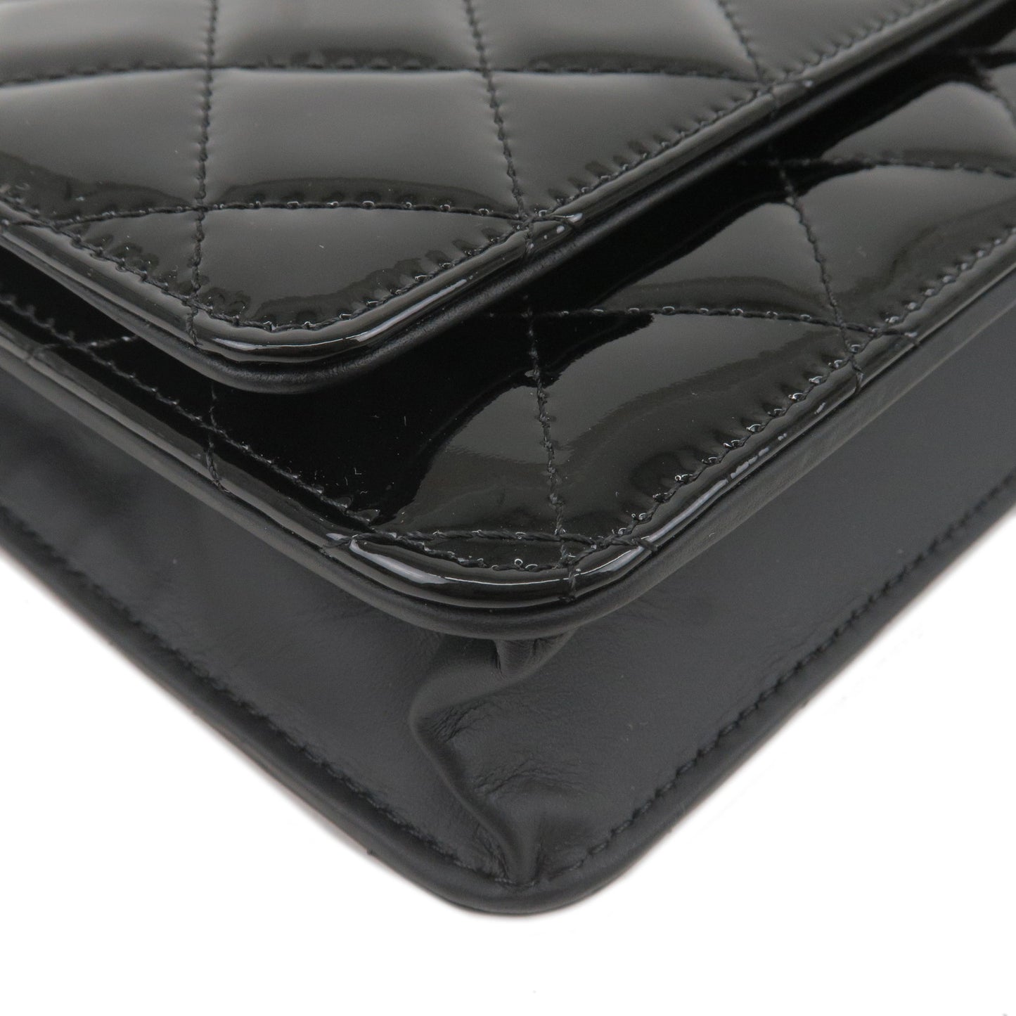 CHANEL Matelasse Patent Leather Chain Wallet WOC Black A33814