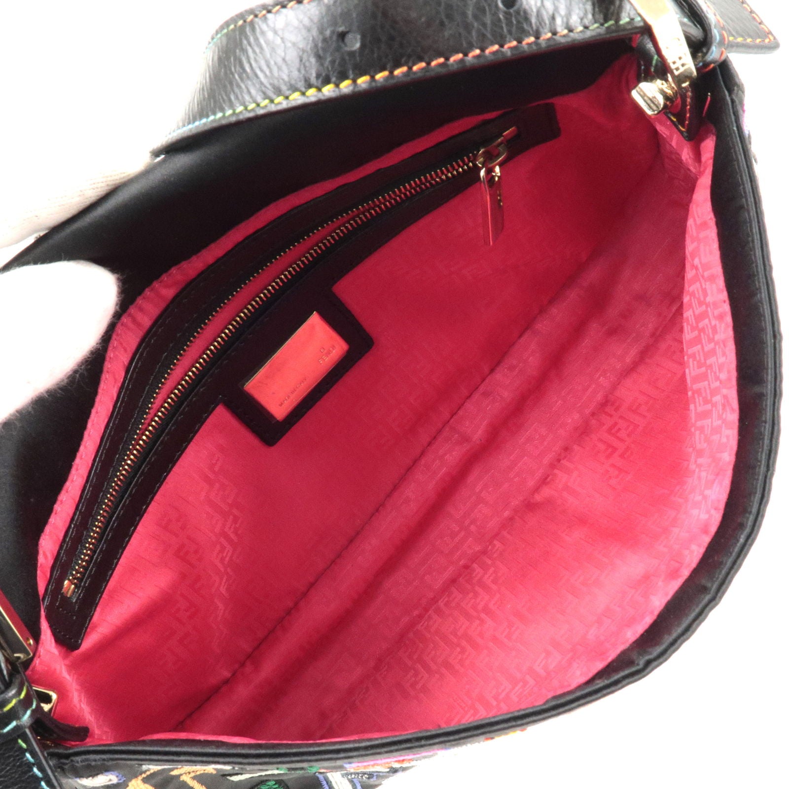 FENDI-Zucca-Canvas-Leather-Mamma-Baguette-Shoulder-Bag-8BR600