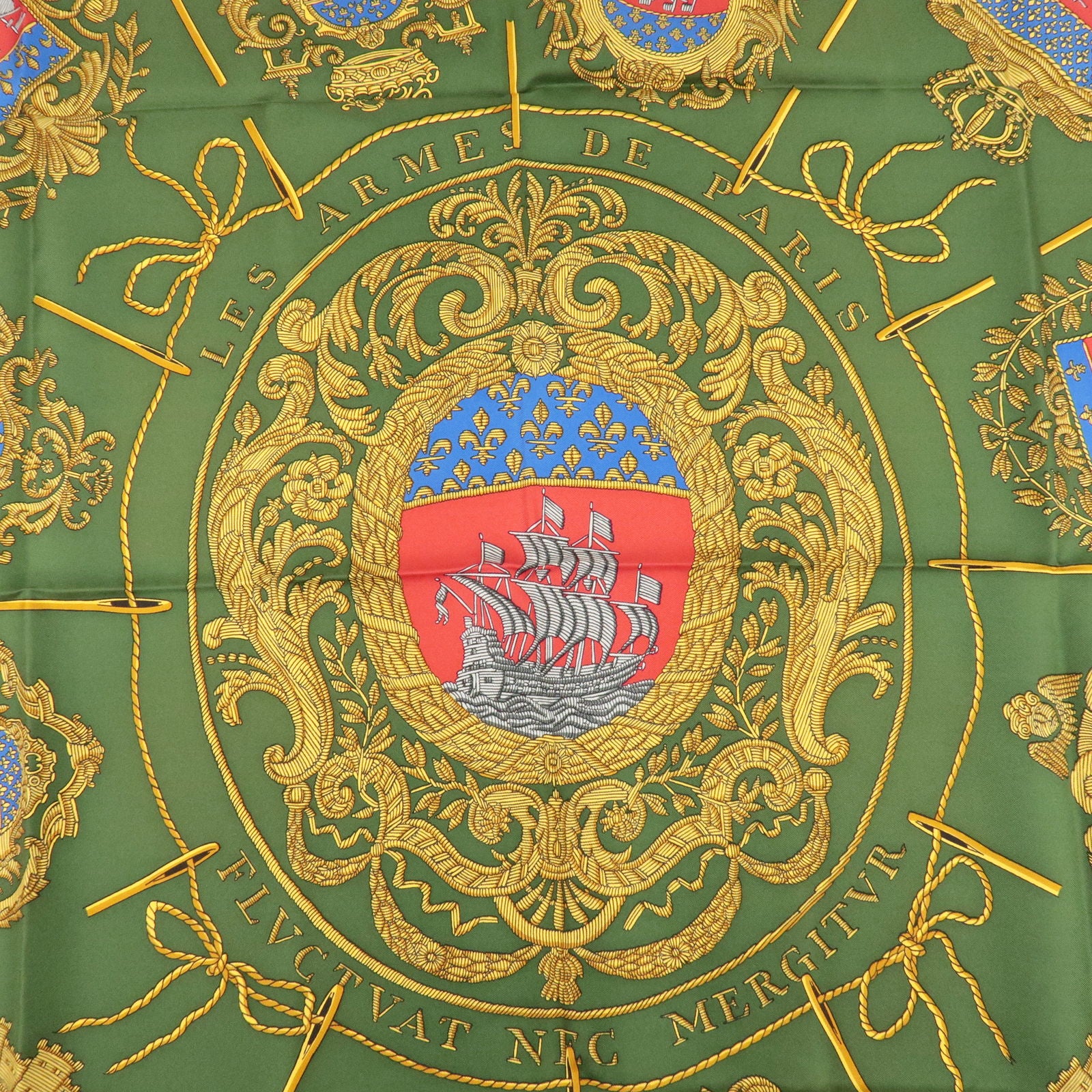 HERMES-Carre-90-100%-Silk-Scarf-LES-ARMES-DE-PARIS-FLVC-AT-NEC-ME