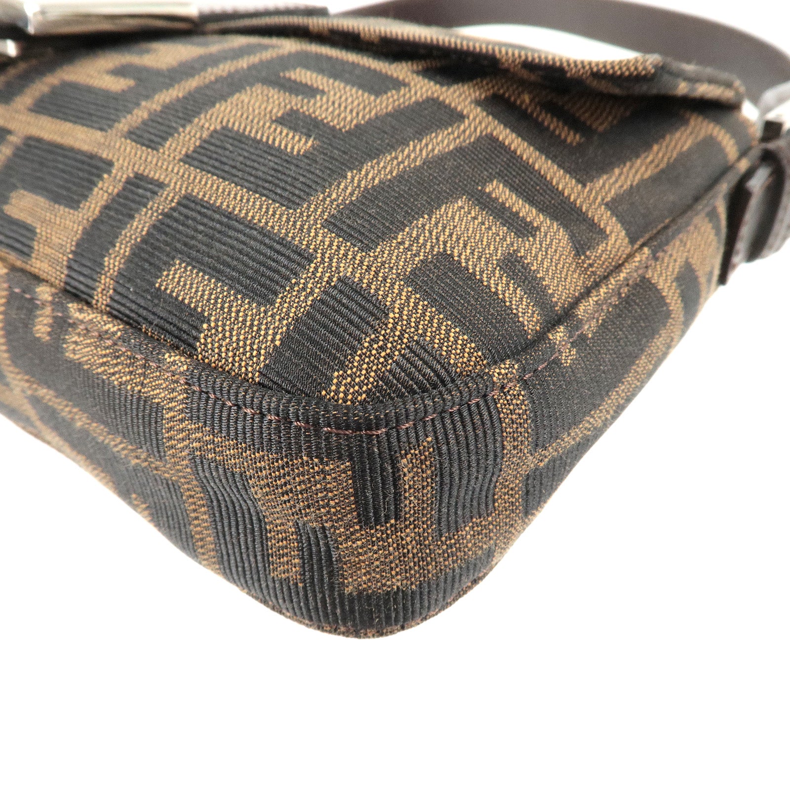 Fendi discount zucca clutch